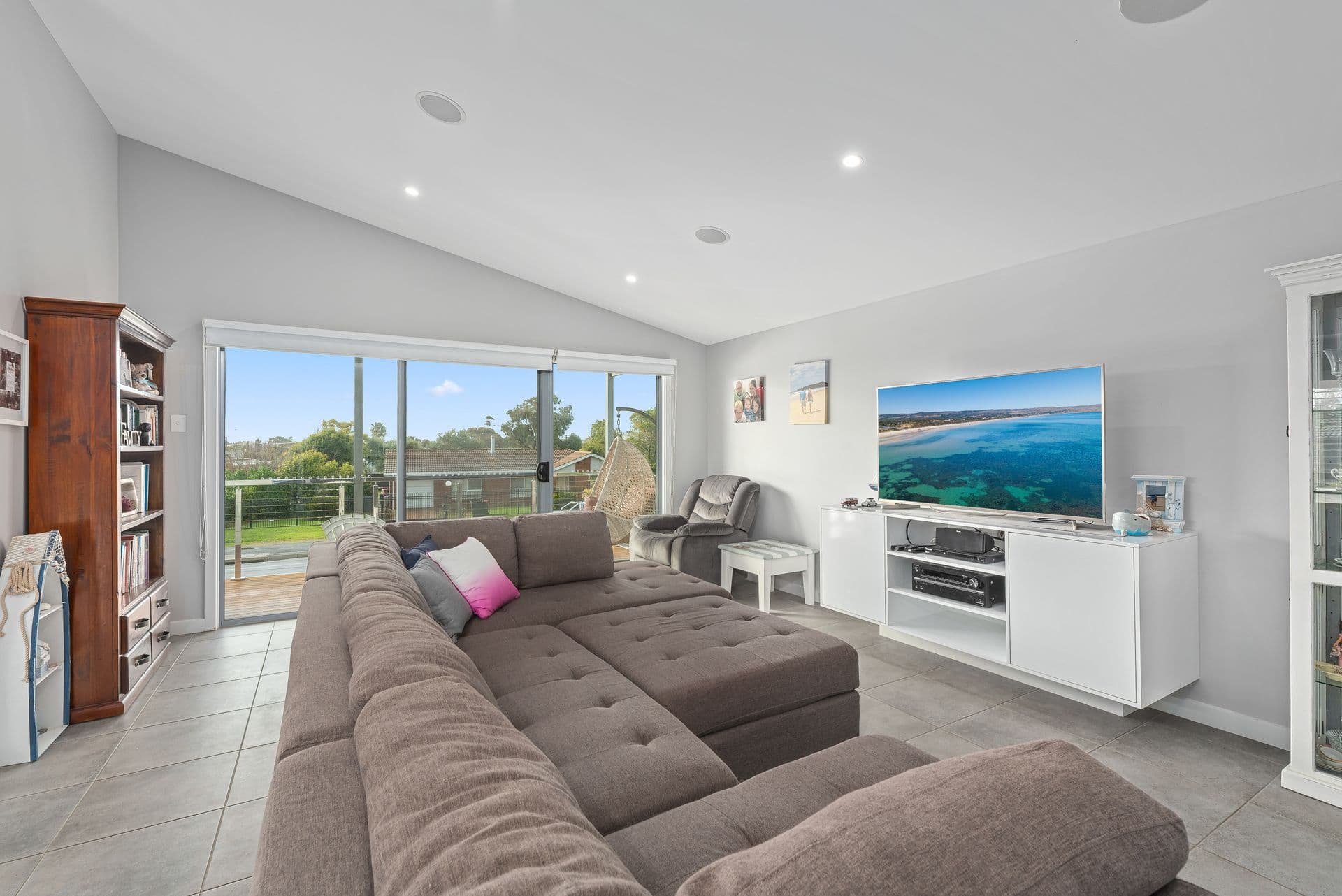 Unit 38/56 Hooker Bvd, BROADBEACH QLD 4218, Aldinga Beach - Thumbnail 7