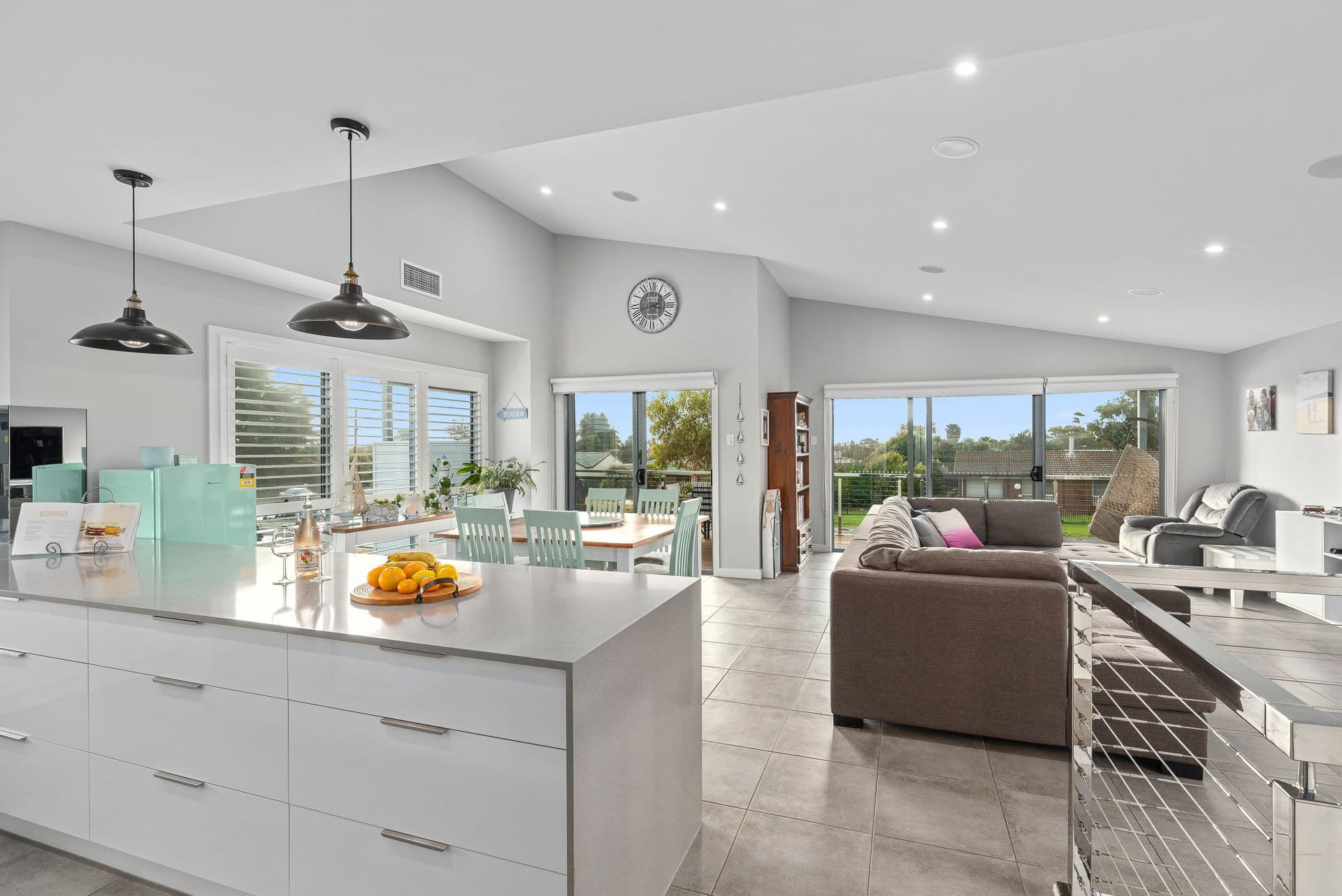 Unit 38/56 Hooker Bvd, BROADBEACH QLD 4218, Aldinga Beach - Thumbnail 5
