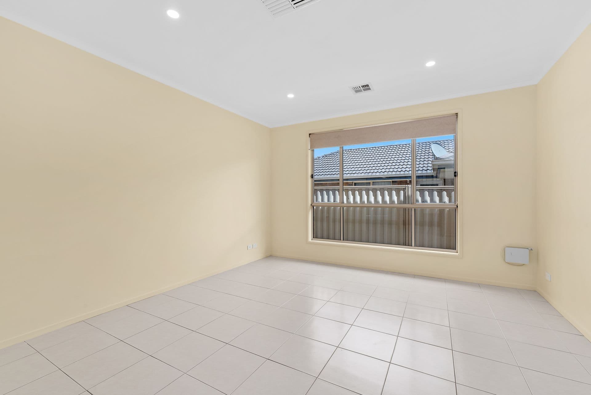 94 Quinliven Road, Aldinga Beach, SA, 5173, Aldinga Beach - Thumbnail 5