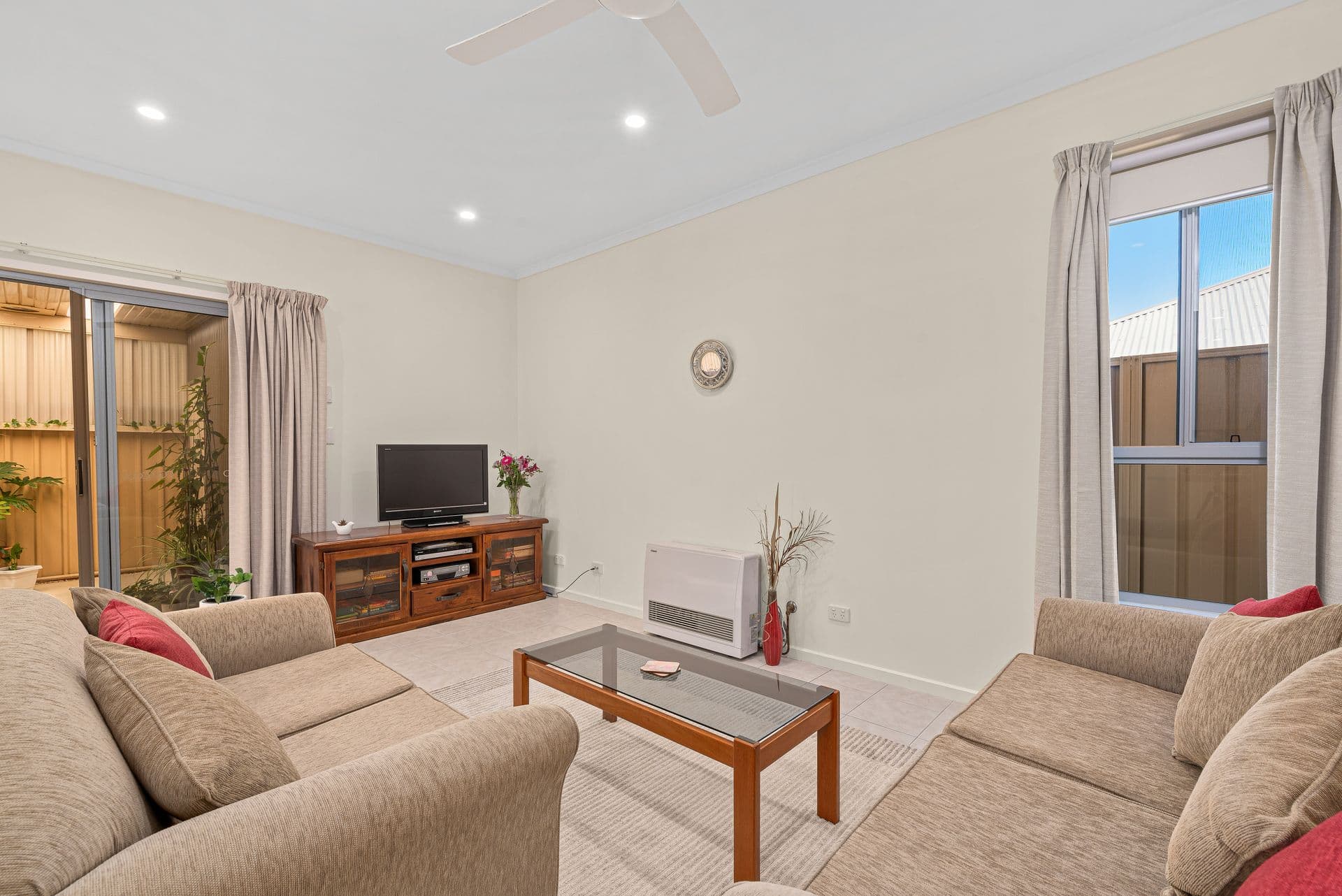 12 Knoll Avenue, Aldinga Beach, SA, 5173, Aldinga Beach - Thumbnail 4