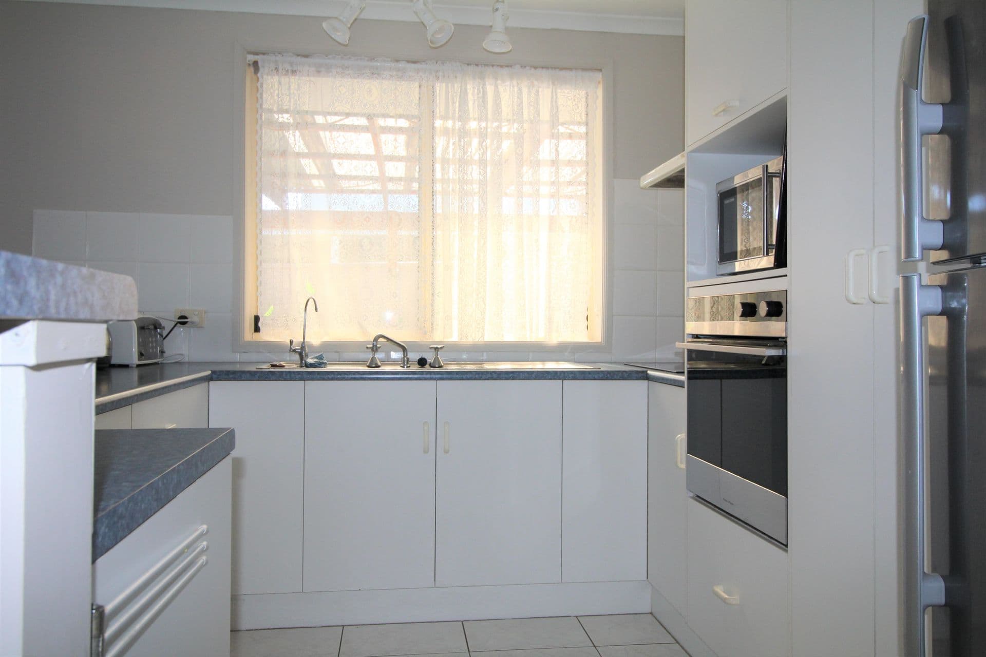 11 Atkinson Crescent, Aldinga Beach, SA, 5173, Aldinga Beach - Thumbnail 3