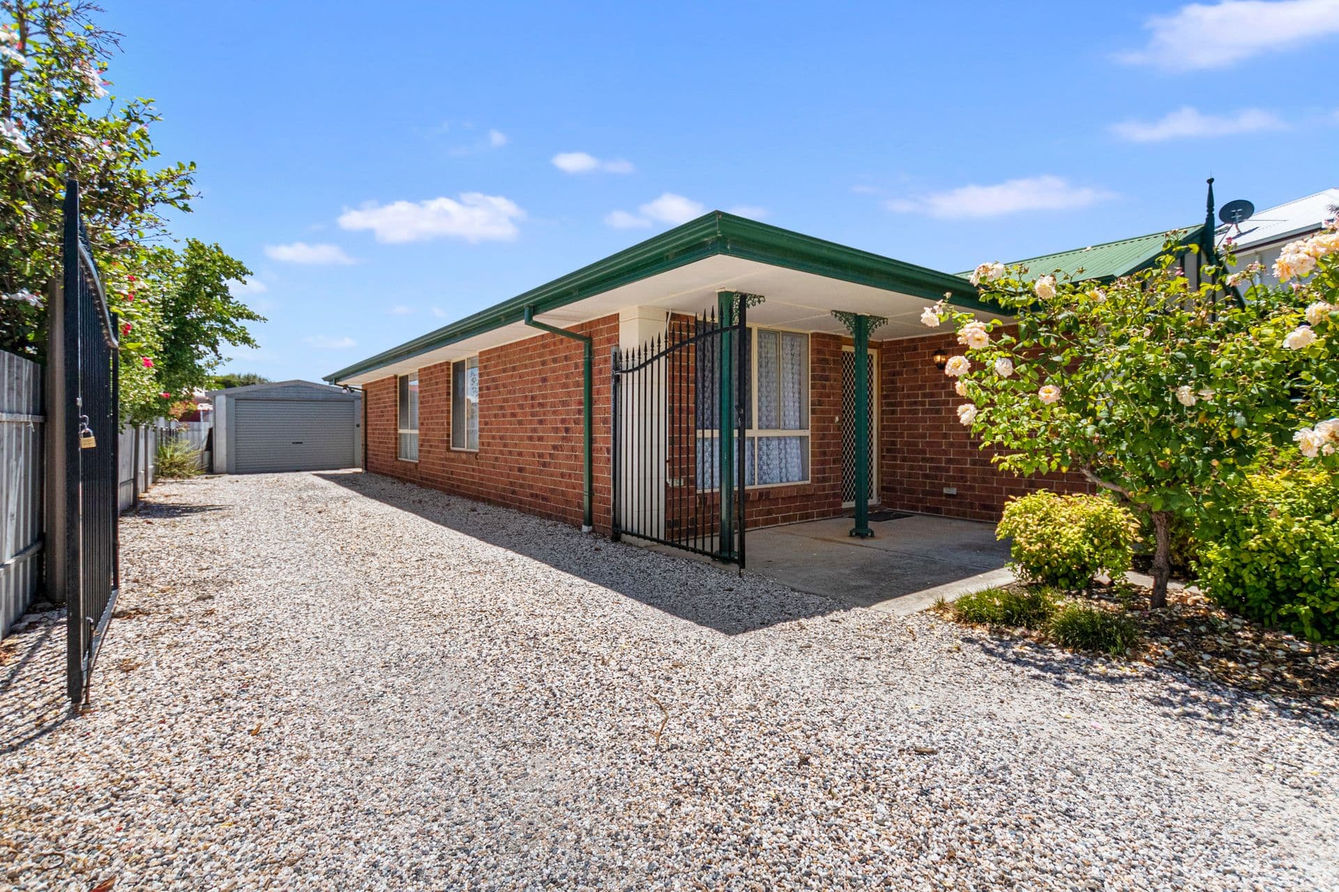 11 Atkinson Crescent, Aldinga Beach, SA, 5173, Aldinga Beach - Thumbnail 2