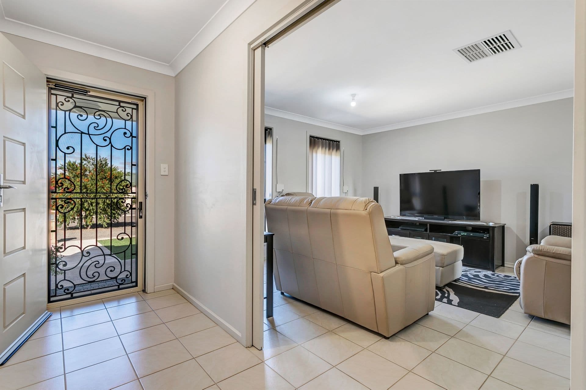 18 Ovens Avenue, Murray Bridge, SA, 5253, Murray Bridge - Thumbnail 5