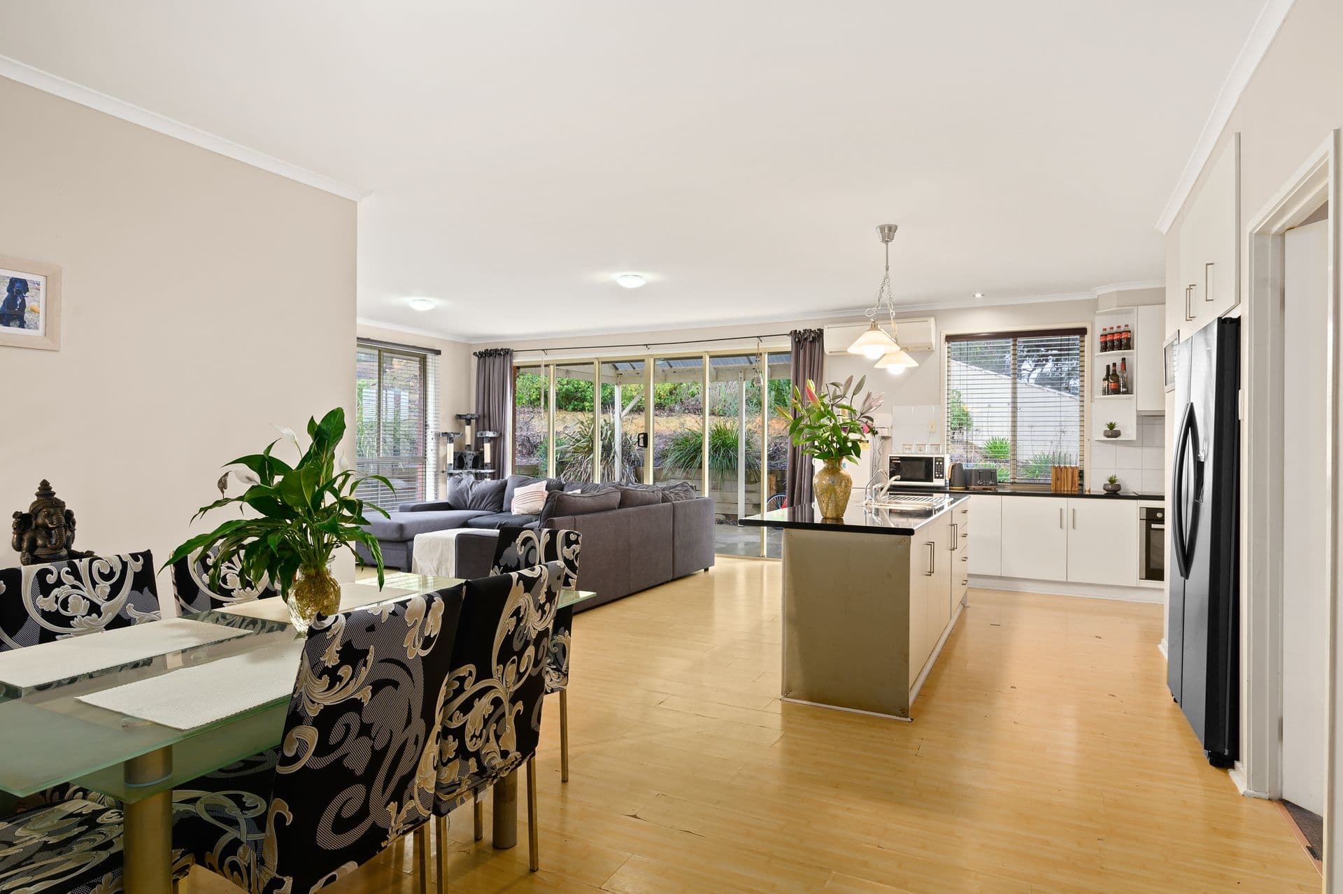 6 Eyre Court, Mount Compass, SA, 5210, Mount Compass - Thumbnail 2