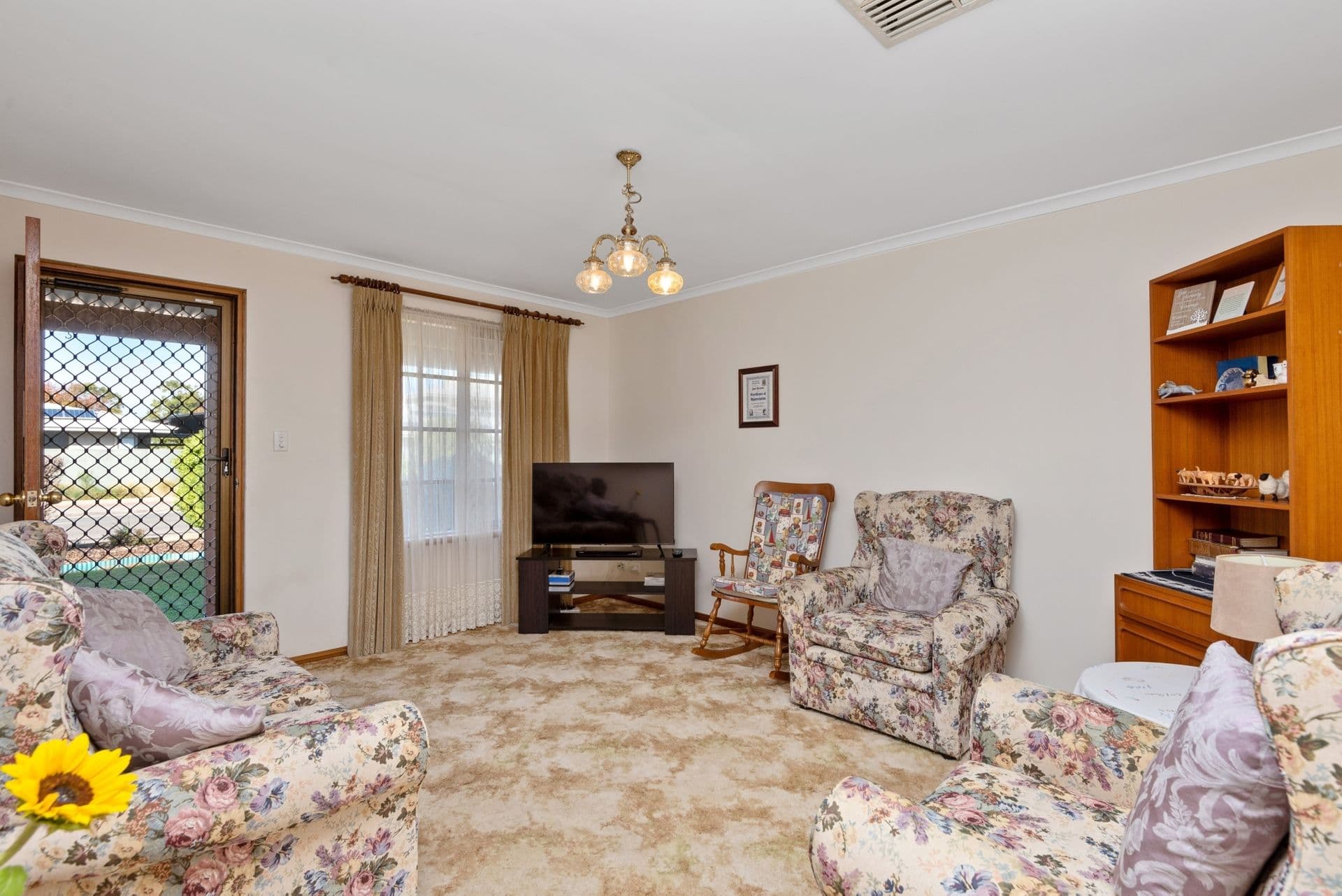 2/1 Heathersay Avenue, Aldinga Beach, SA, 5173, Aldinga Beach - Thumbnail 2