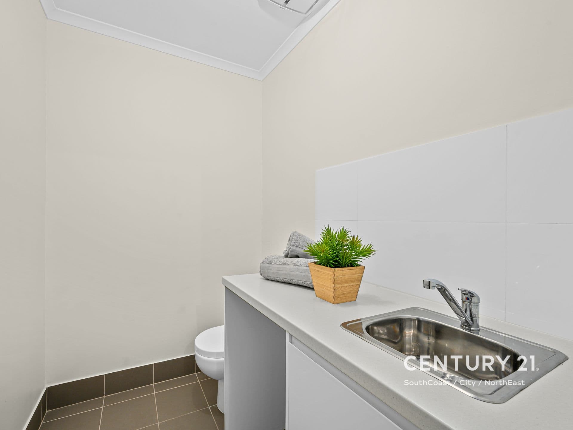 2/2A Martin Place, Christies Beach, SA, 5165, Christies Beach - Thumbnail 4