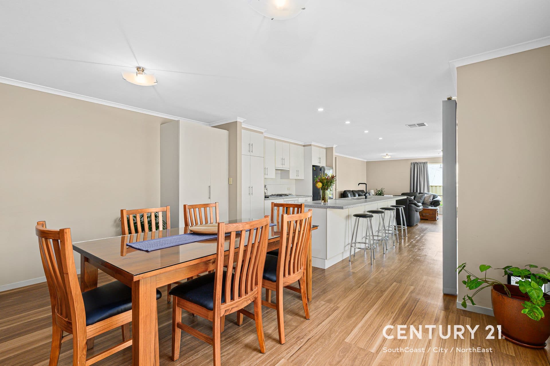 74 Nicholl Avenue, Aldinga Beach, SA, 5173, Aldinga Beach - Thumbnail 7