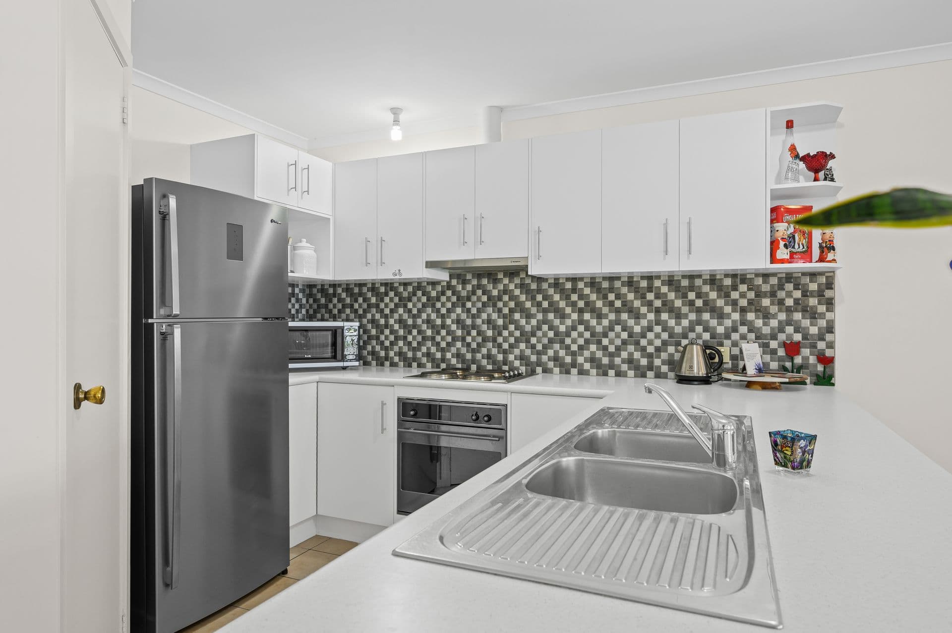 102 Rowley Road, Aldinga Beach, SA, 5173, Aldinga Beach - Thumbnail 7
