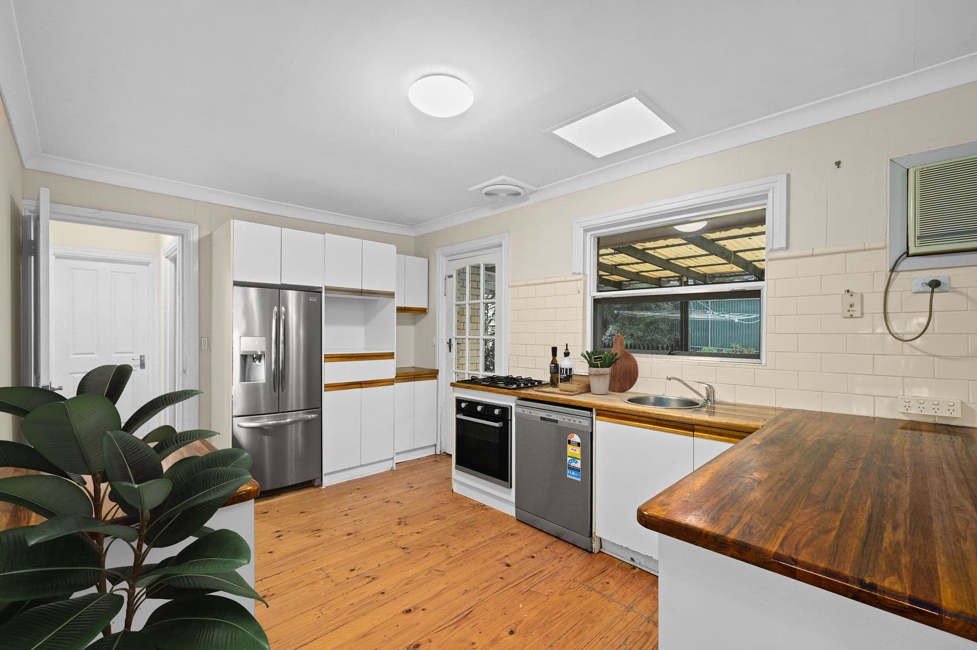 56 Collins Parade, Hackham, SA, 5163, Hackham - Thumbnail 3