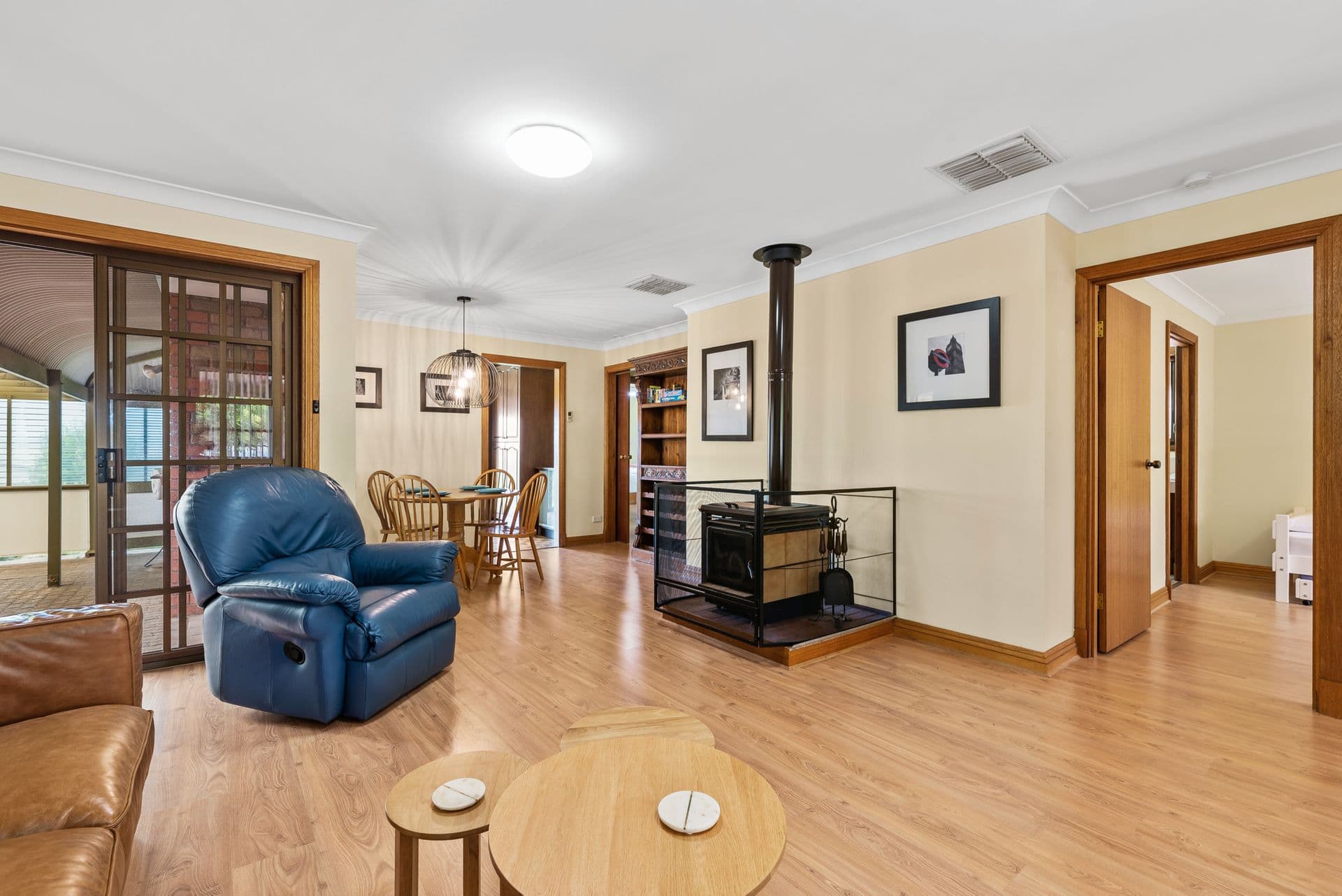 10 Oliver Crescent, Port Noarlunga, SA, 5167, Port Noarlunga - Thumbnail 2