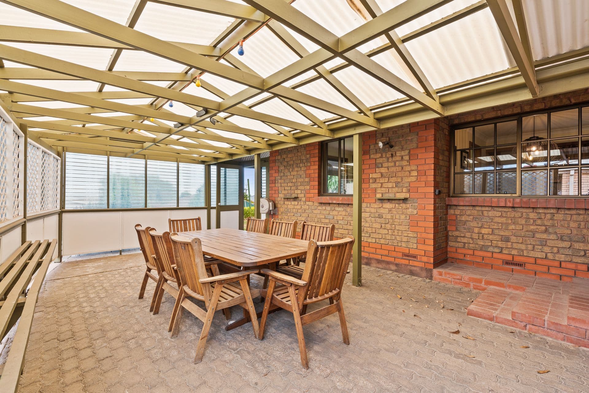 10 Oliver Crescent, Port Noarlunga, SA, 5167, Port Noarlunga - Thumbnail 3