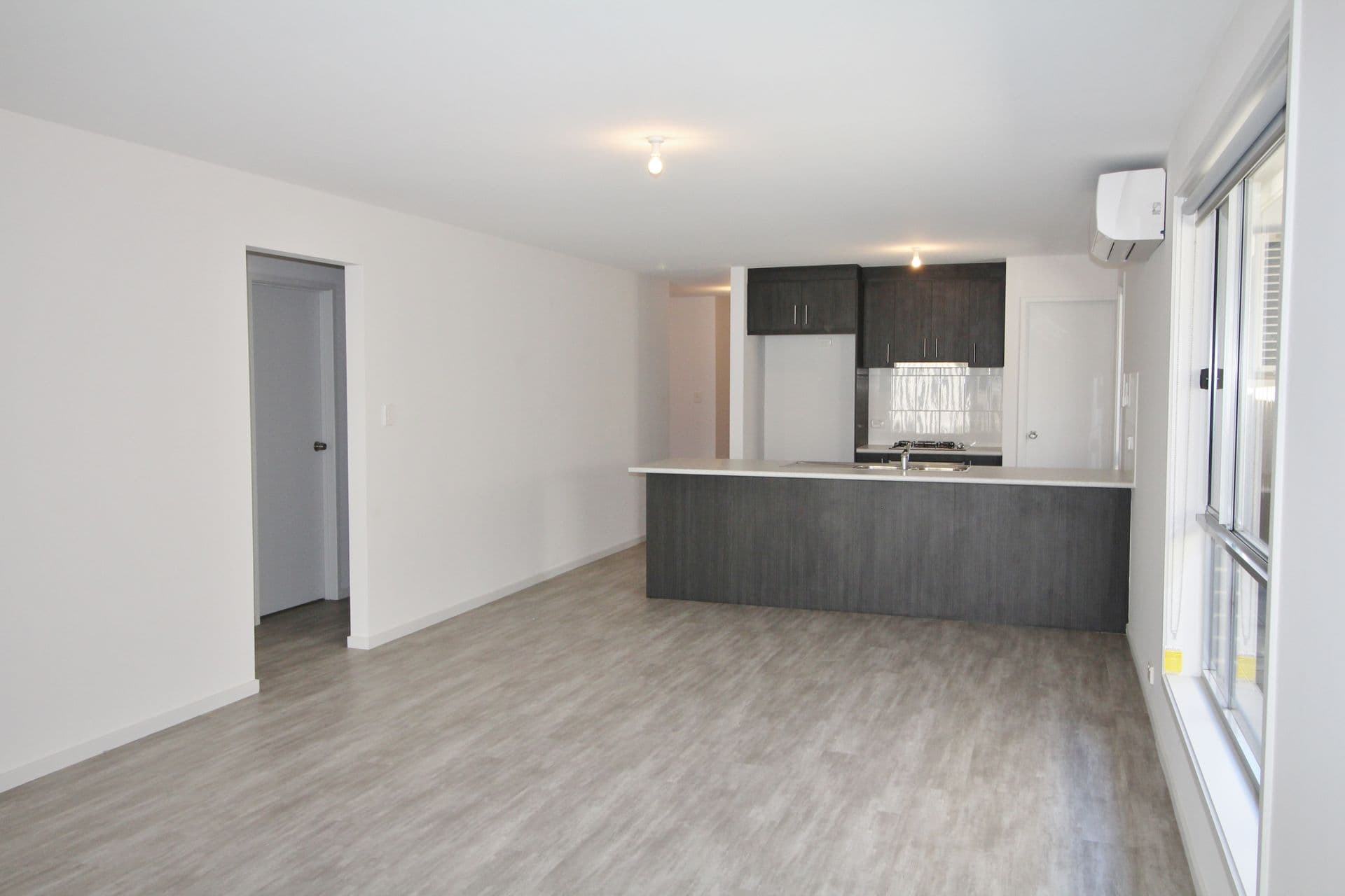 18 Kuta Crescent, Aldinga Beach, SA, 5173, Aldinga Beach - Thumbnail 4