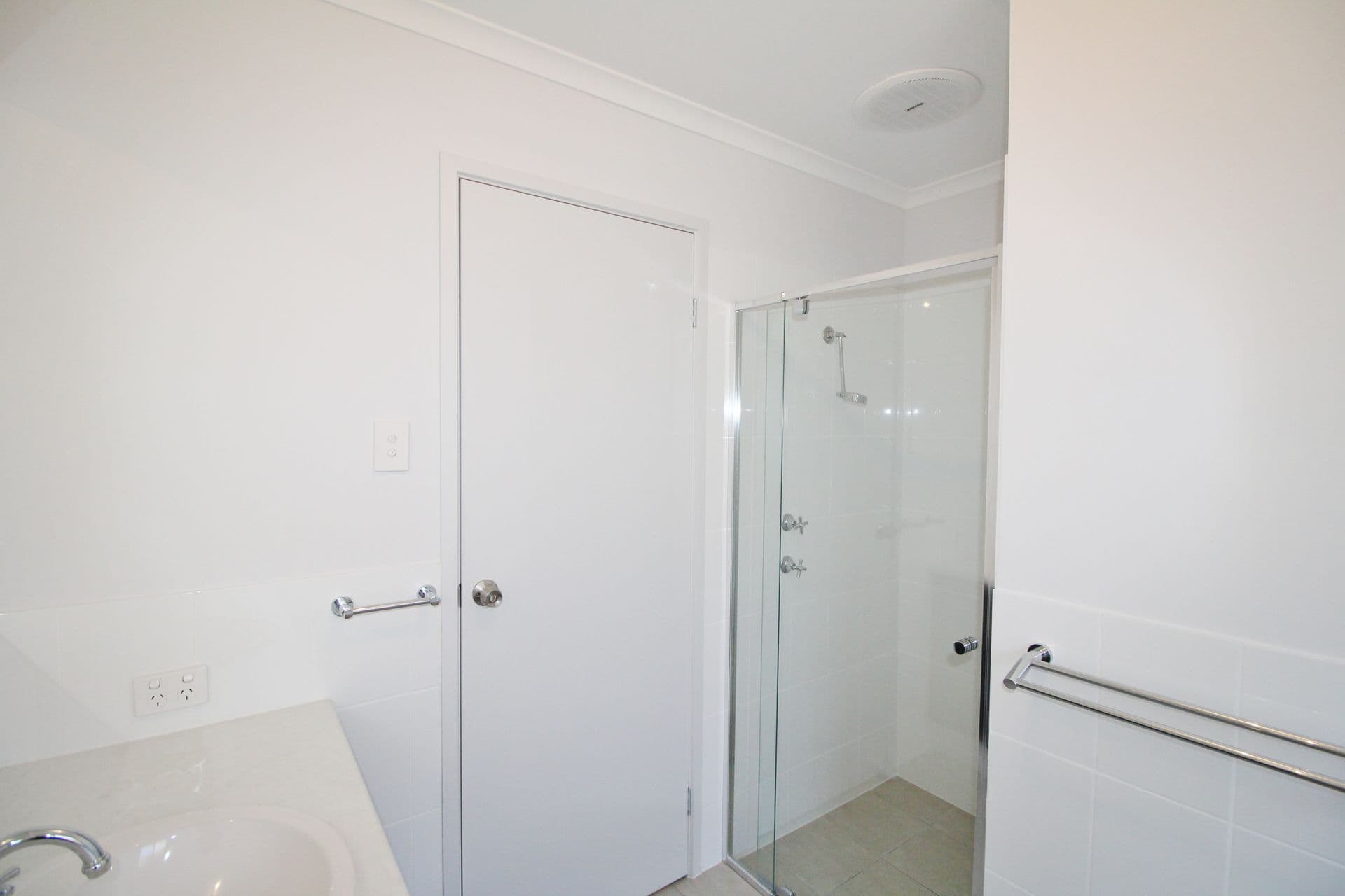18 Kuta Crescent, Aldinga Beach, SA, 5173, Aldinga Beach - Thumbnail 8