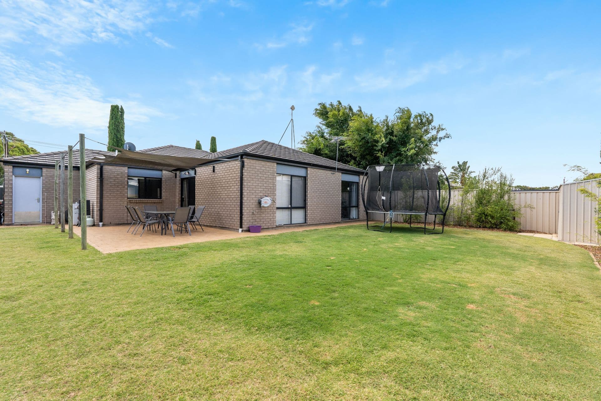 110 Quinliven Road, Aldinga Beach, SA, 5173, Aldinga Beach - Thumbnail 2