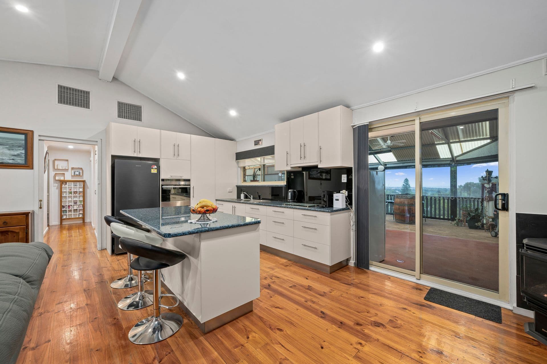 23 Darwendale Street, Huntfield Heights, SA, 5163, Huntfield Heights - Thumbnail 3