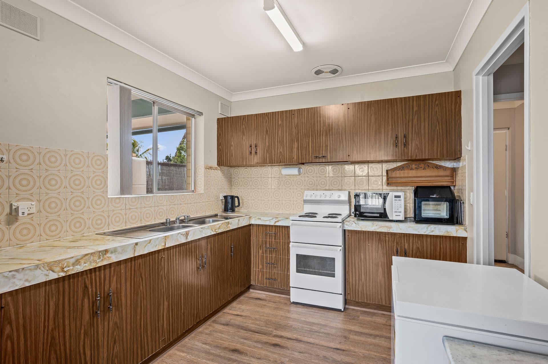 11 Grosvenor Road, Aldinga Beach, SA, 5173, Aldinga Beach - Thumbnail 5