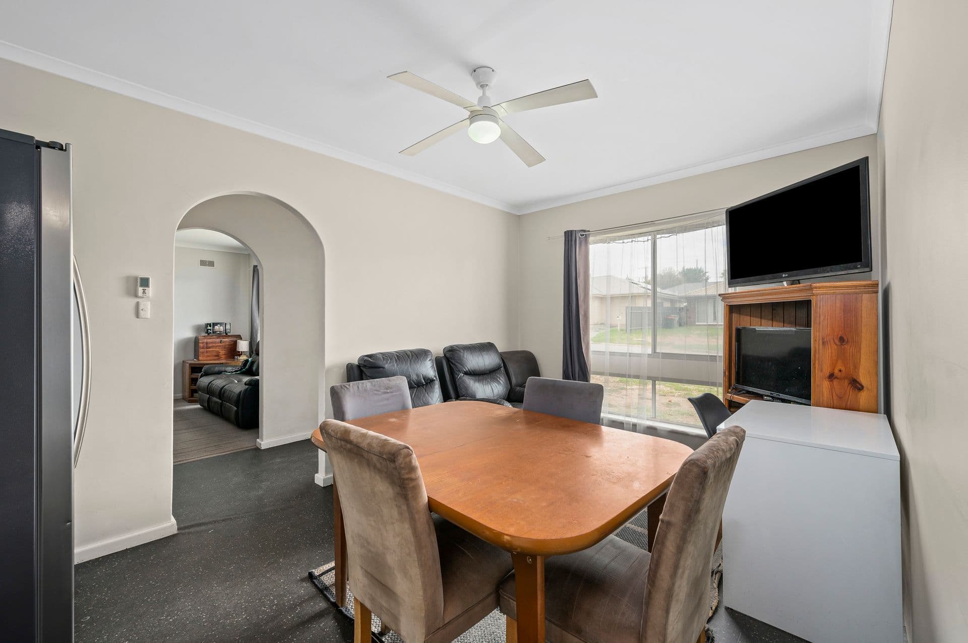 2 Alveston Avenue, Huntfield Heights, SA, 5163, Huntfield Heights - Thumbnail 5