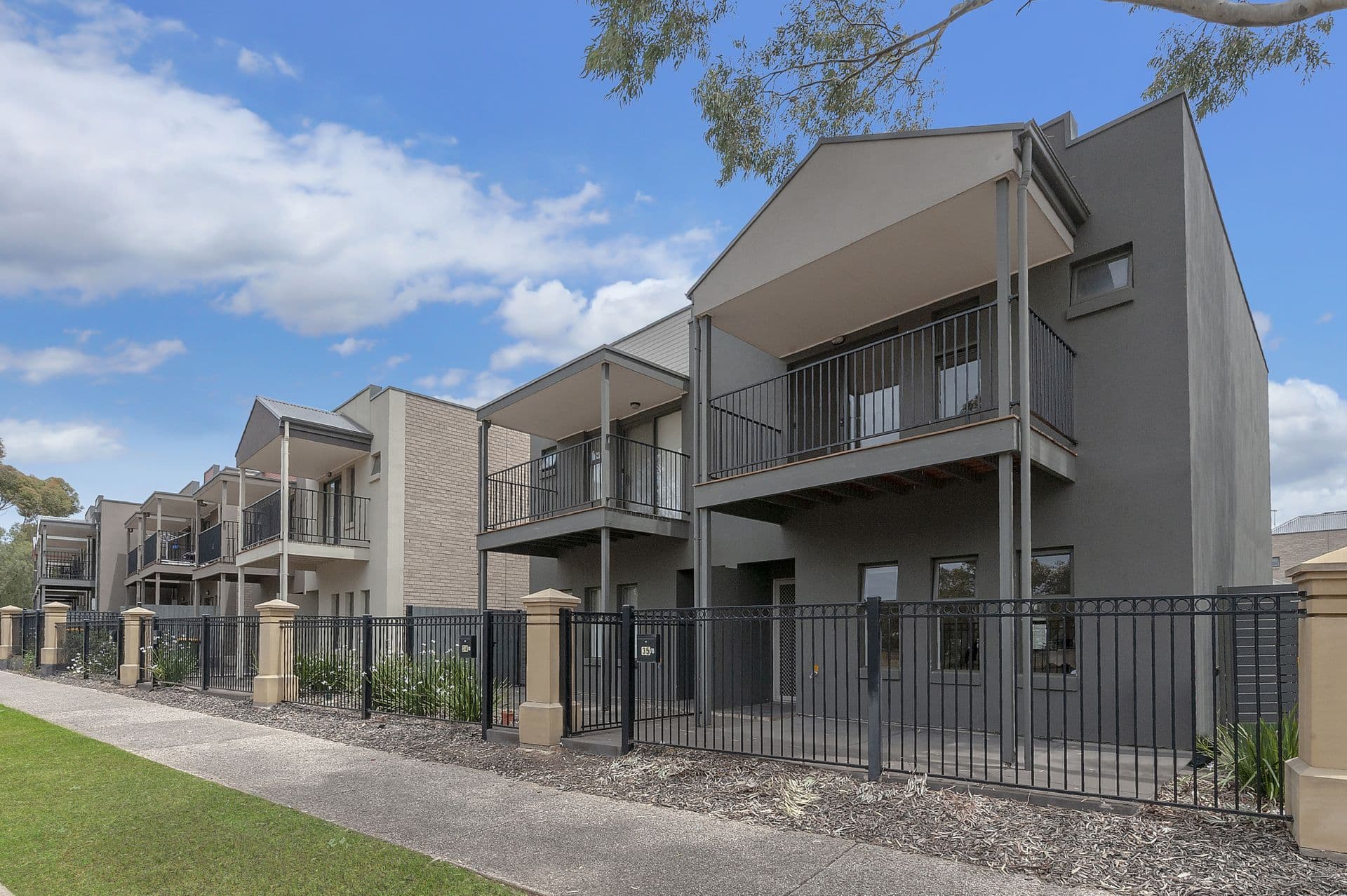 35/8 Fourth Ave, Mawson Lakes, SA, 5095, Mawson Lakes - Thumbnail 2