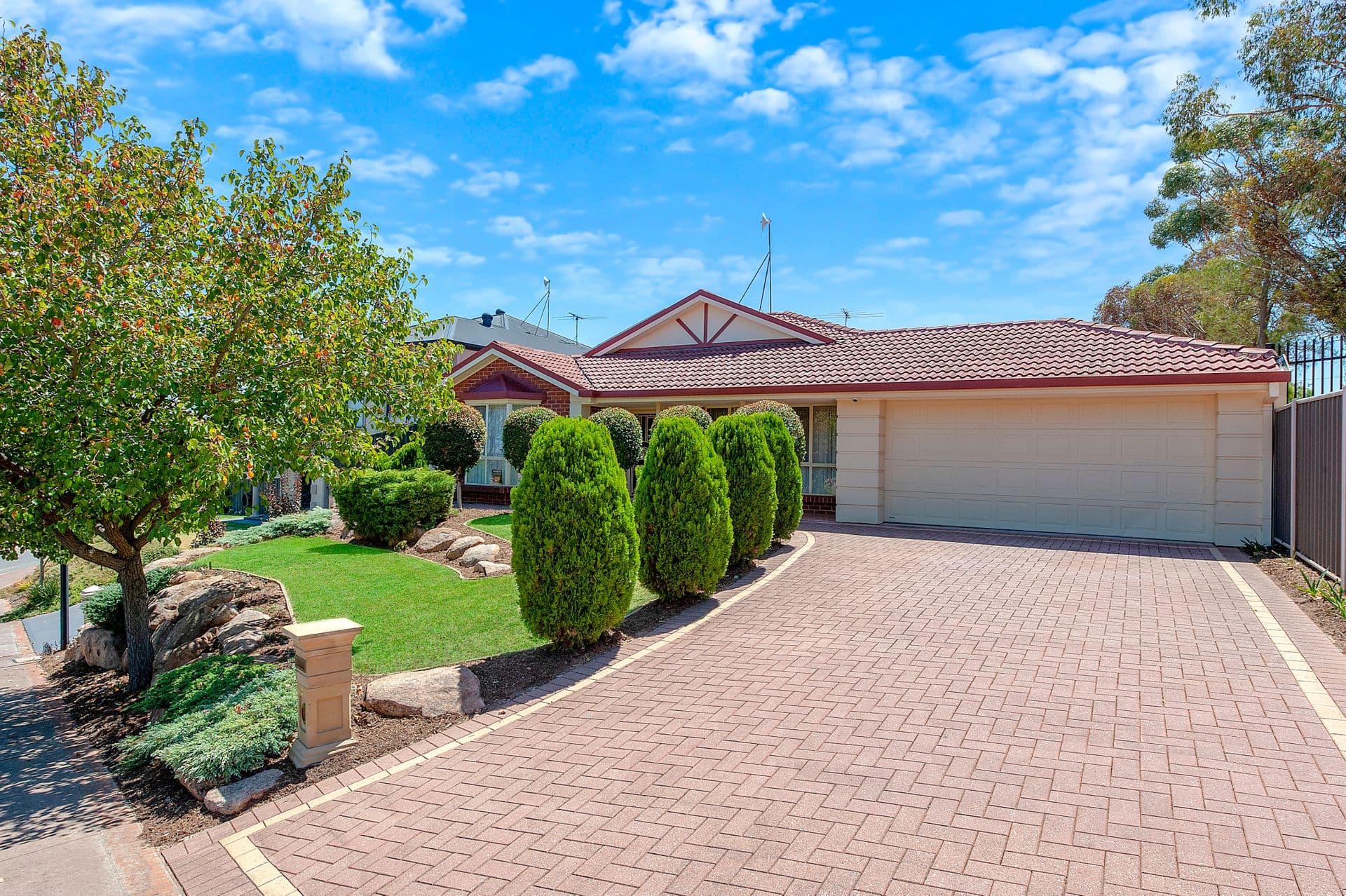 8 Seafarer Court, Gulfview Heights, SA, 5096, Gulfview Heights - Image 1