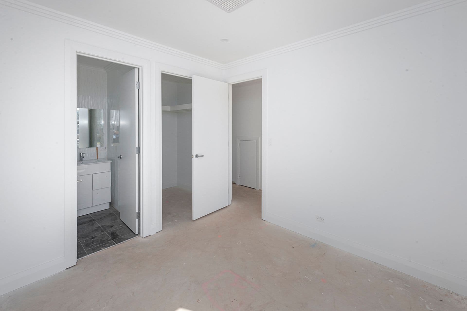 215 East Parkway, Lightsview, SA, 5085, Lightsview - Thumbnail 3