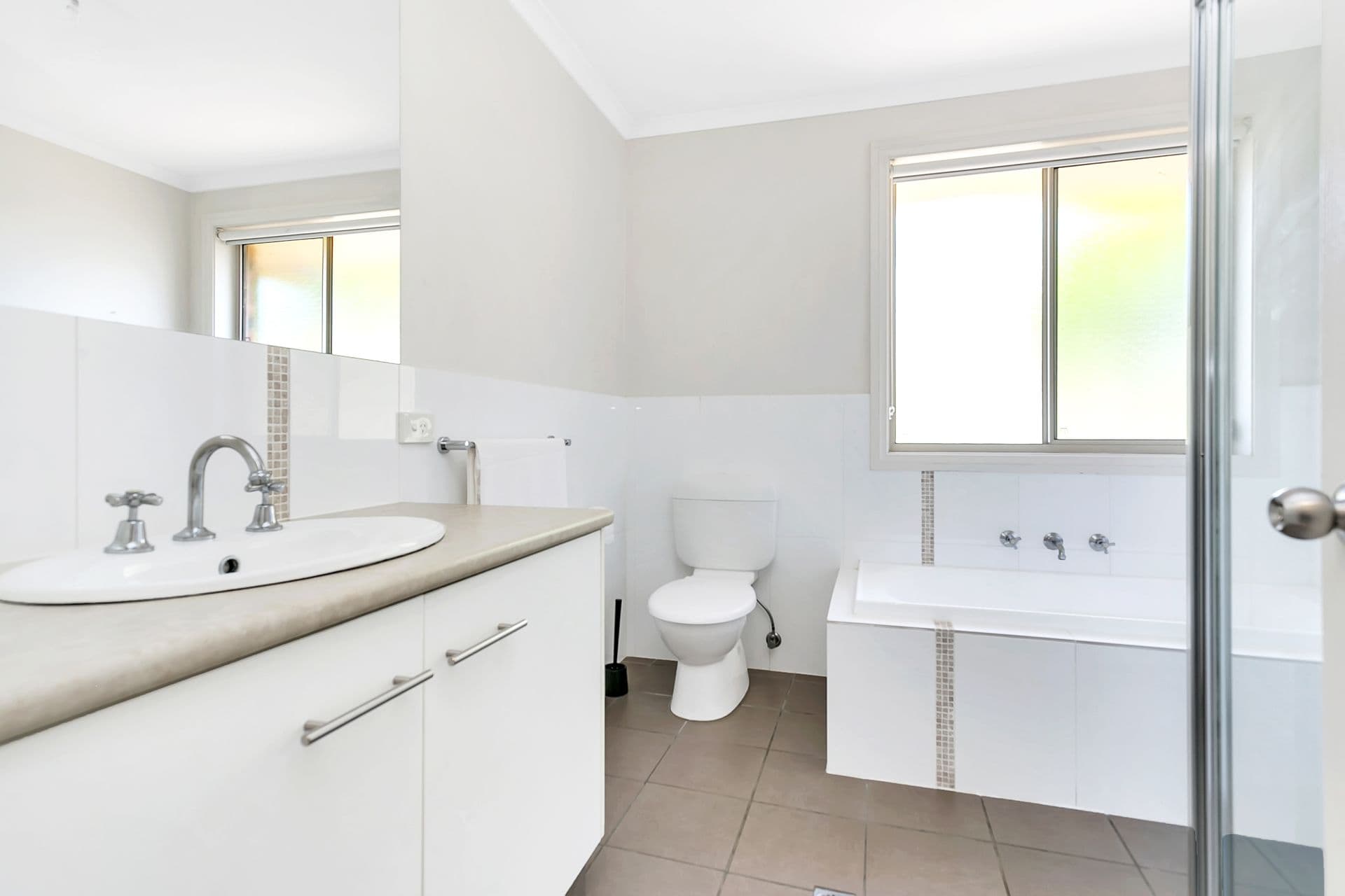 24 Copeland Ave, Lobethal, SA, 5241, Lobethal - Thumbnail 6