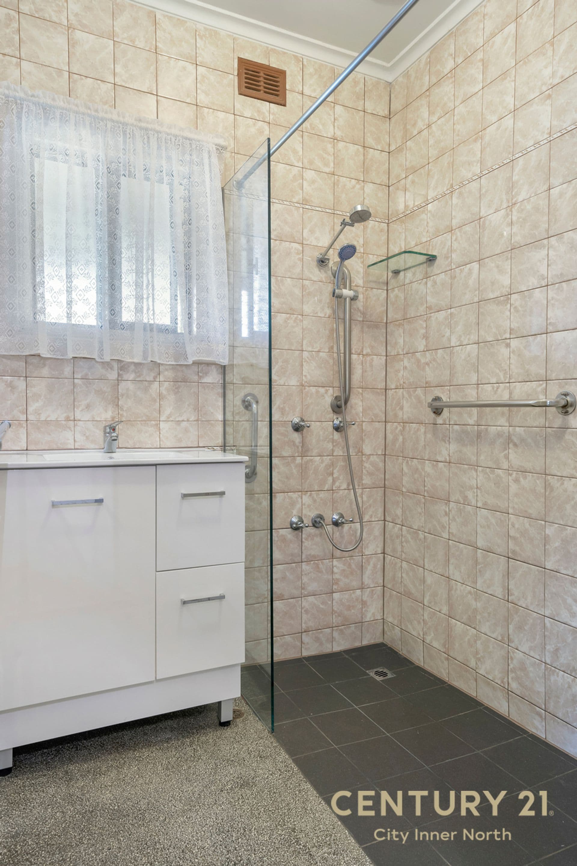 11 Laurel Ave, Campbelltown, SA, 5074, Campbelltown - Thumbnail 8