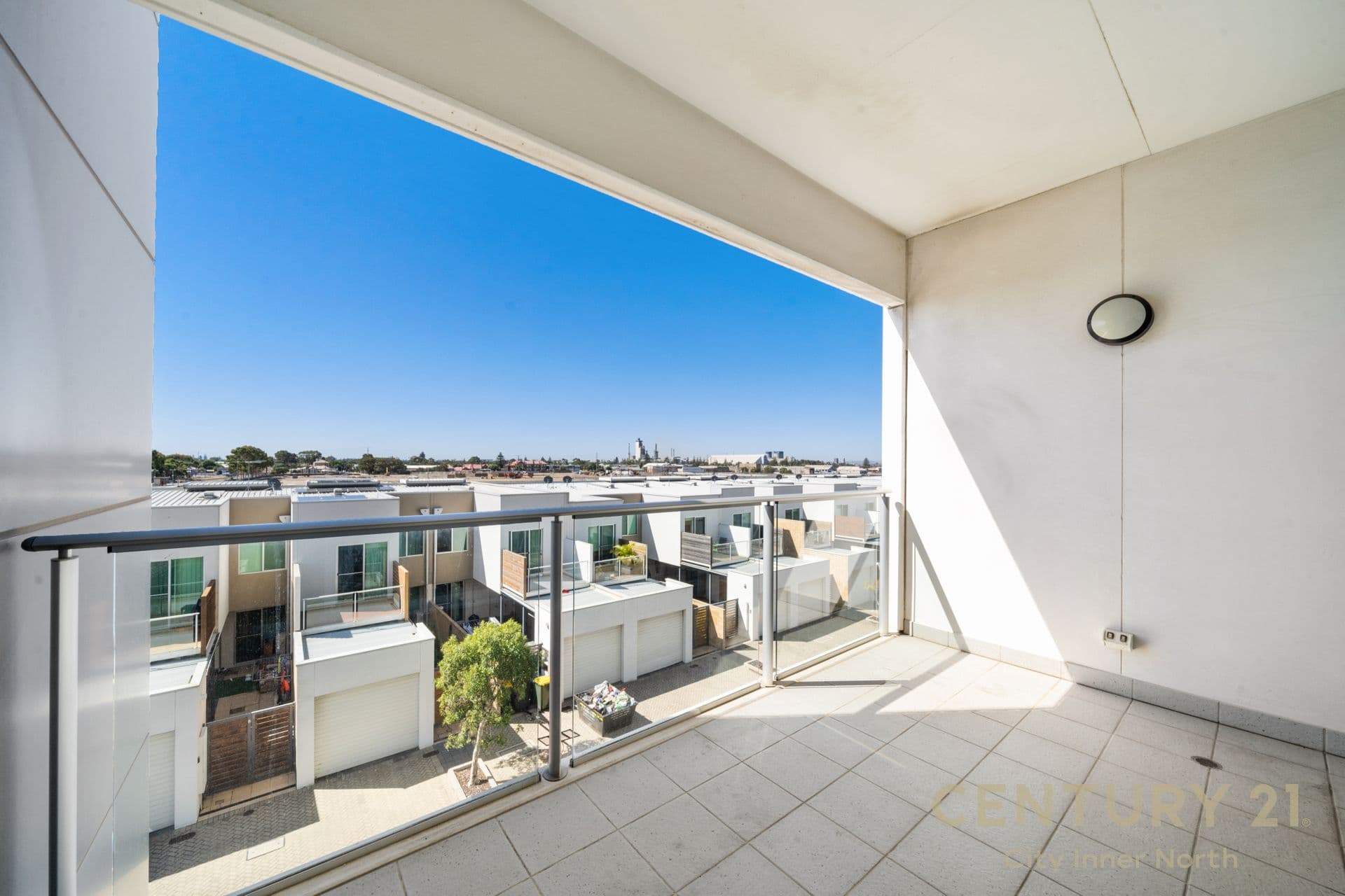 305/2-6 Pilla Avenue, New Port - Thumbnail 5