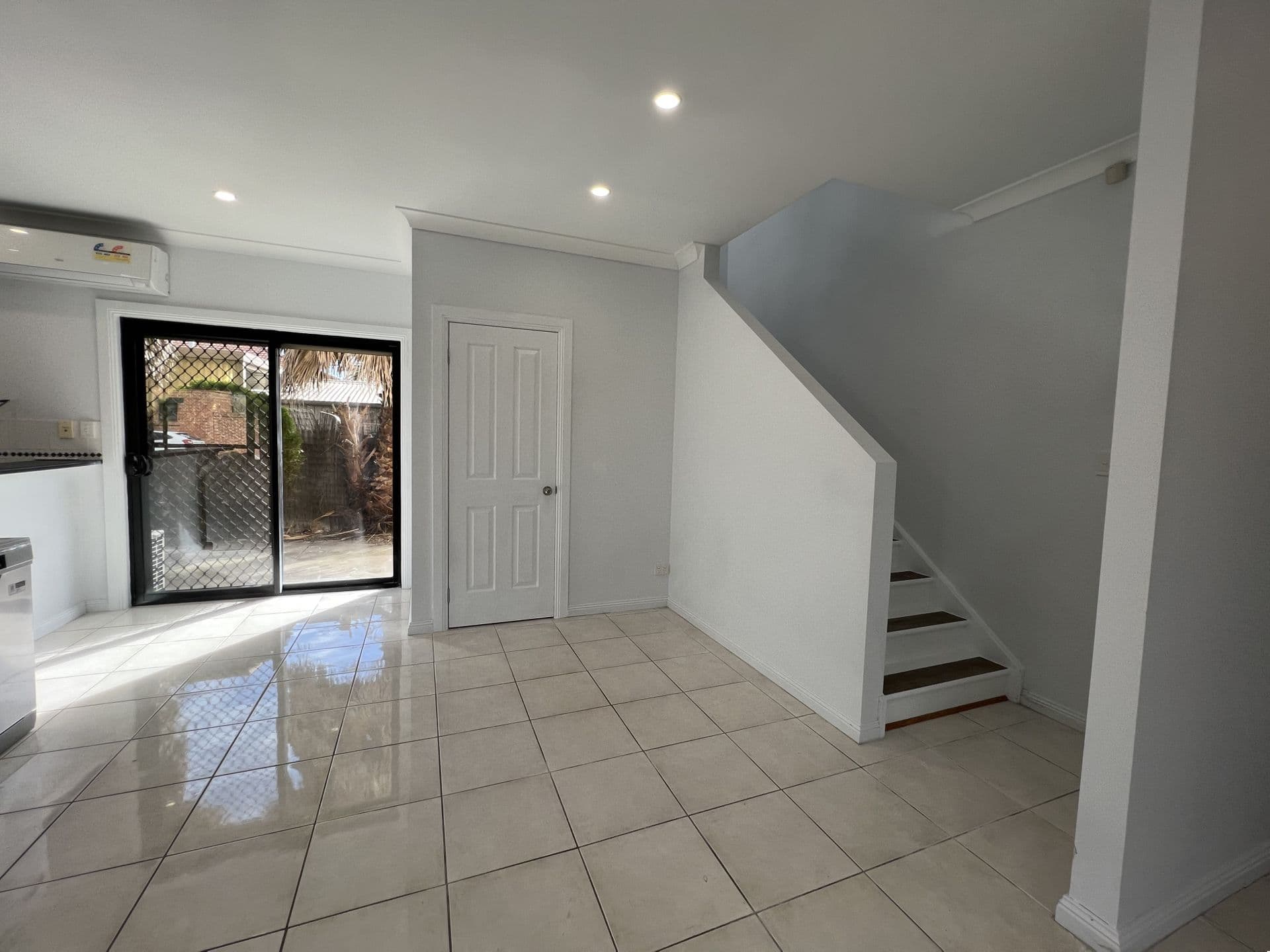 90a Prospect Road, Prospect, SA, 5082, Prospect - Thumbnail 5