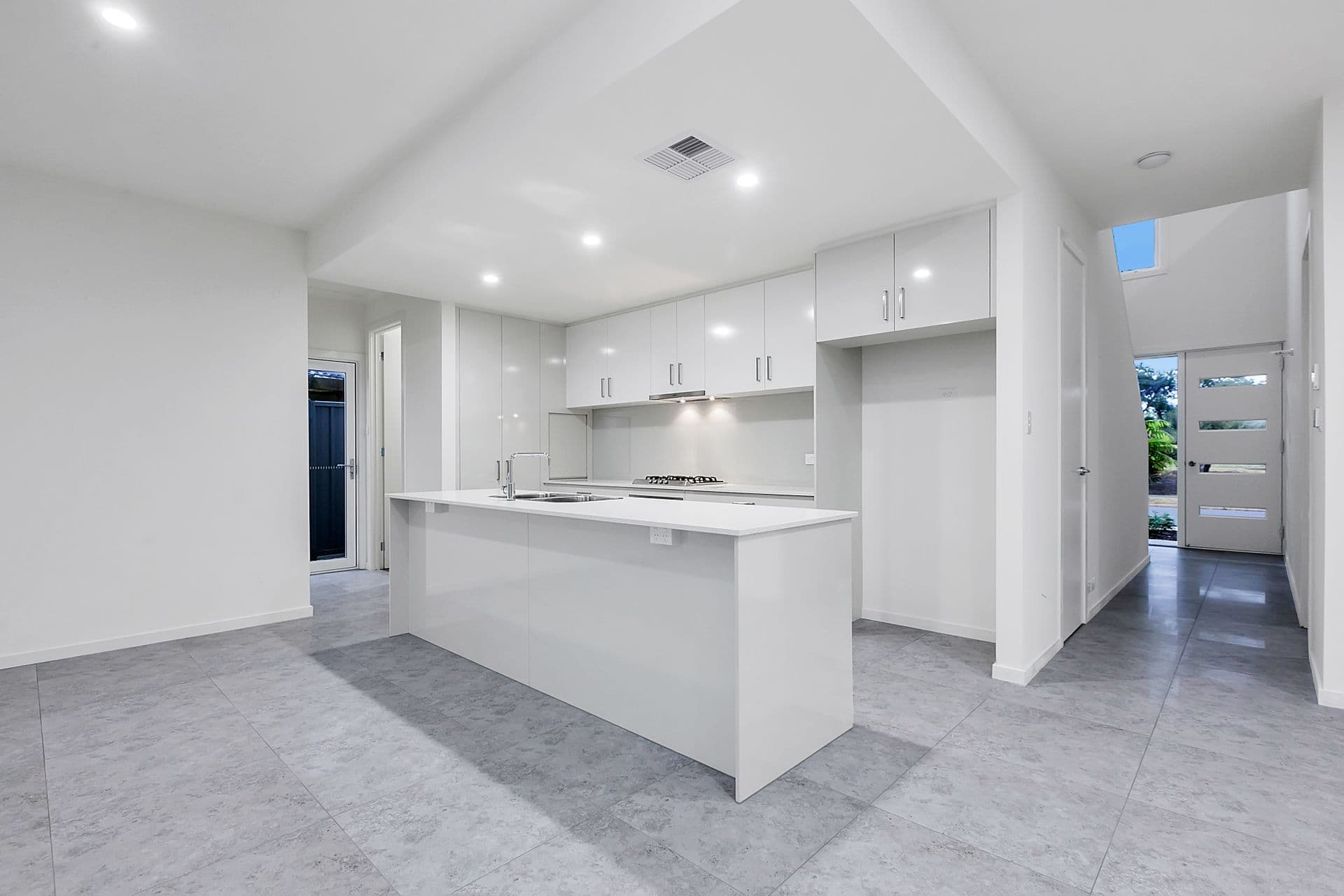 24 Mooloola Way, West Lakes Shore, SA, 5020, West Lakes Shore - Thumbnail 8