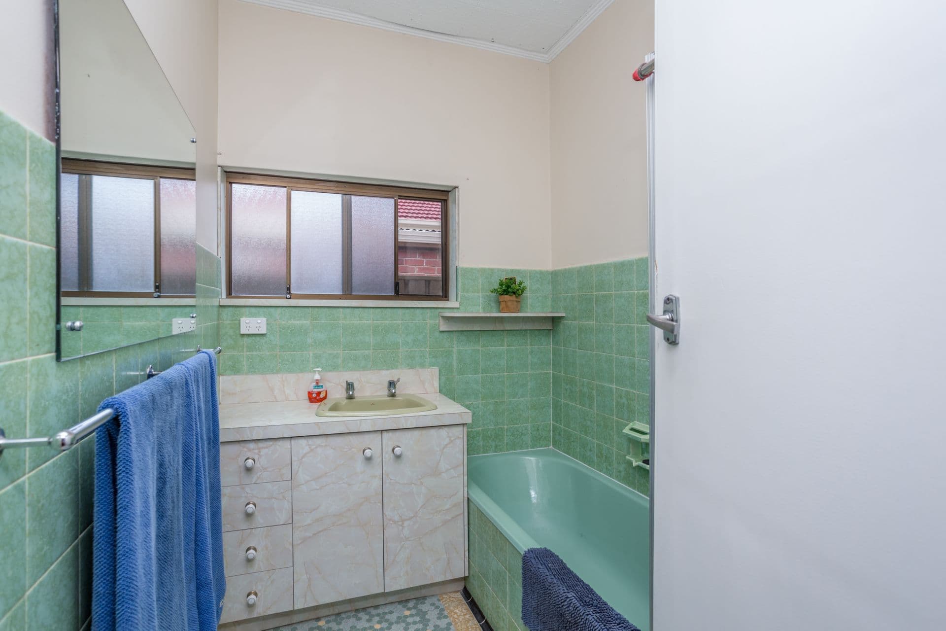 62 Collingwood Avenue, Flinders Park, SA, 5025, Flinders Park - Thumbnail 6