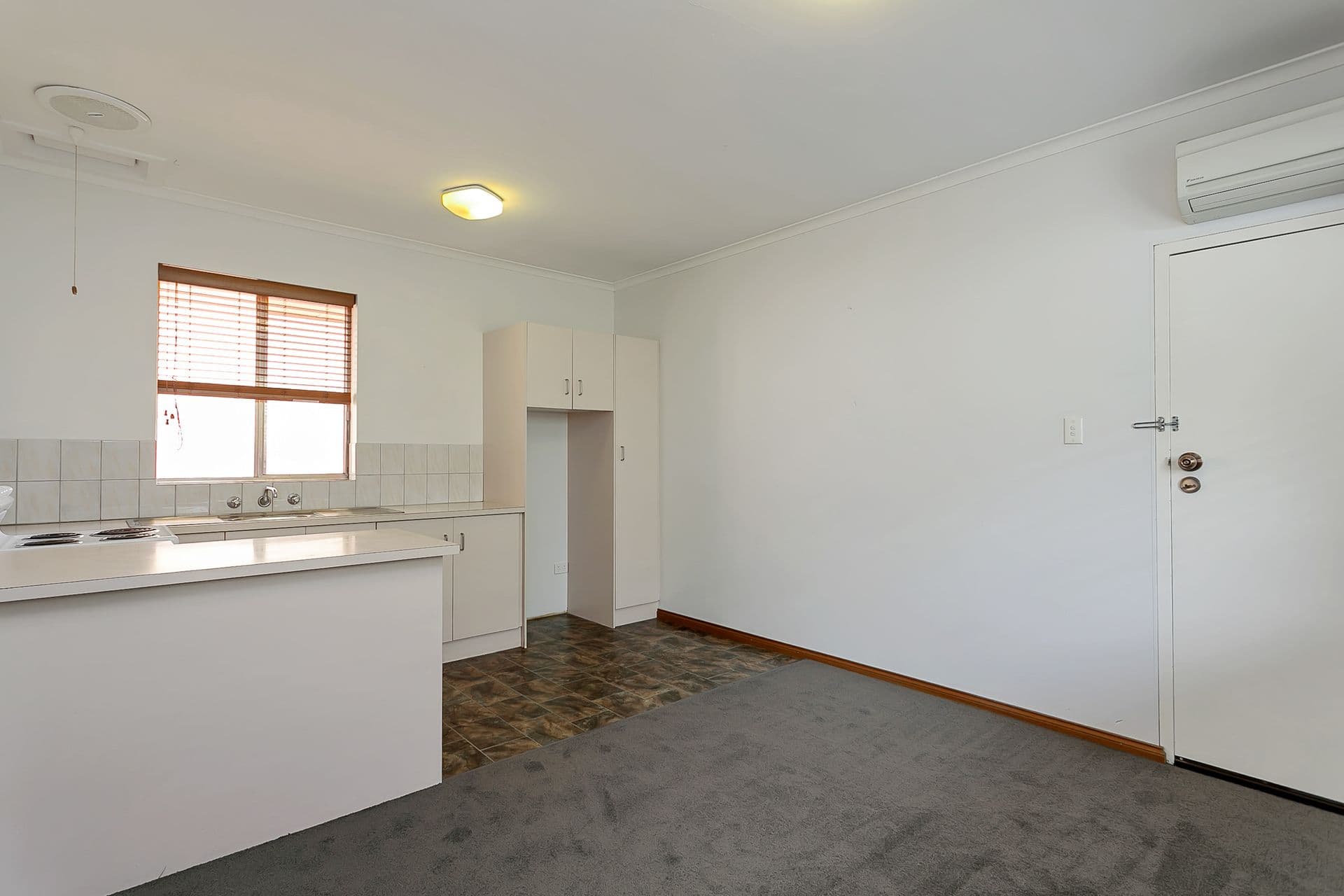 7/48 Finniss, North Adelaide, SA, 5006, Coronet Bay - Thumbnail 3