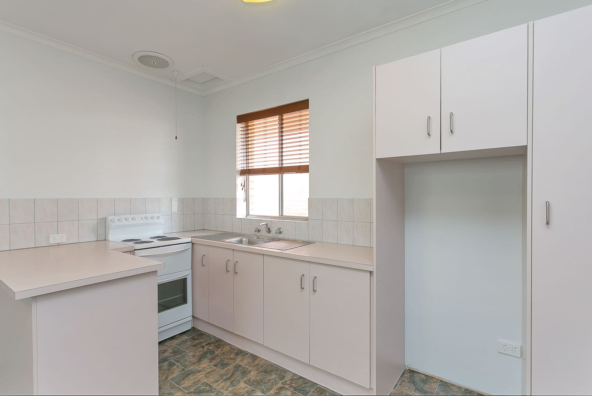 7/48 Finniss, North Adelaide, SA, 5006, Coronet Bay - Thumbnail 5