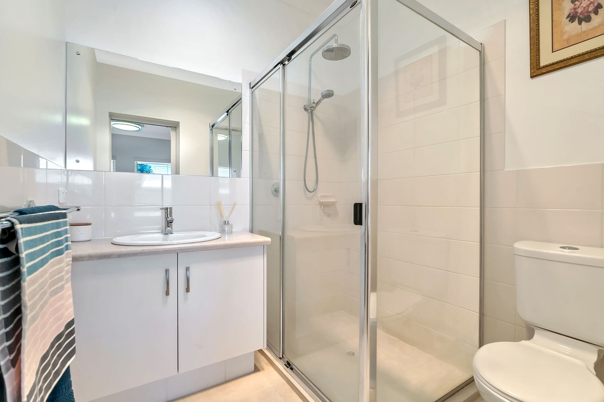 8 Thistle Avenue, Flinders Park, SA, 5025, Flinders Park - Thumbnail 3