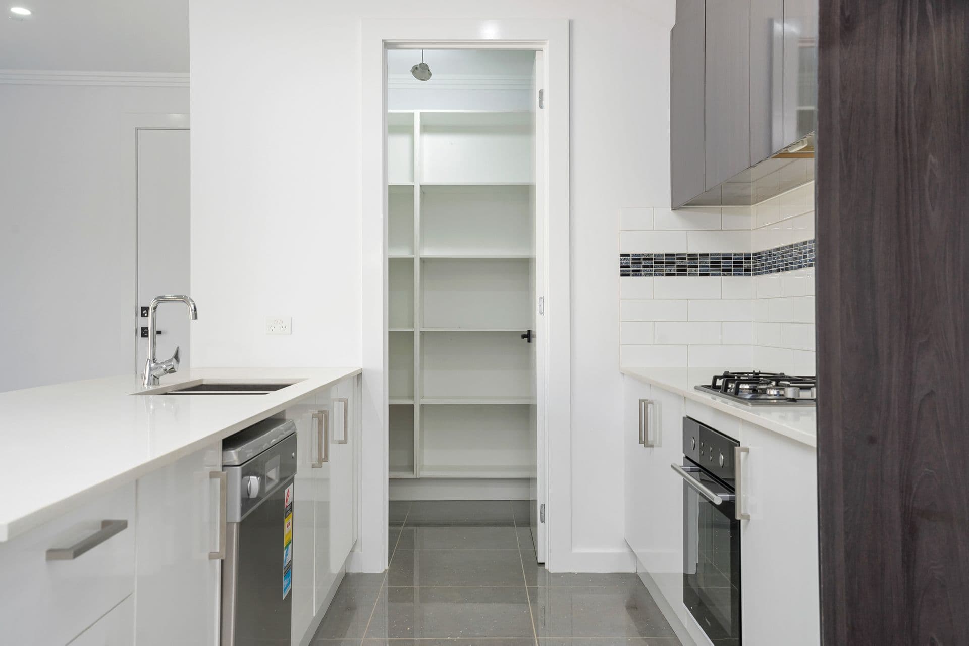 2/12 Matheson Avenue, Findon, SA, 5023, Findon - Thumbnail 5