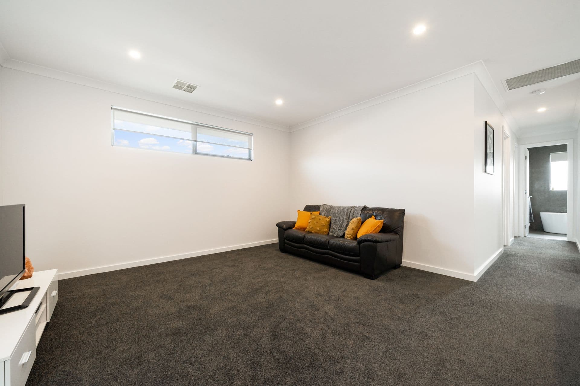1 Seabreeze Street, Grange, SA, 5022, Grange - Thumbnail 5
