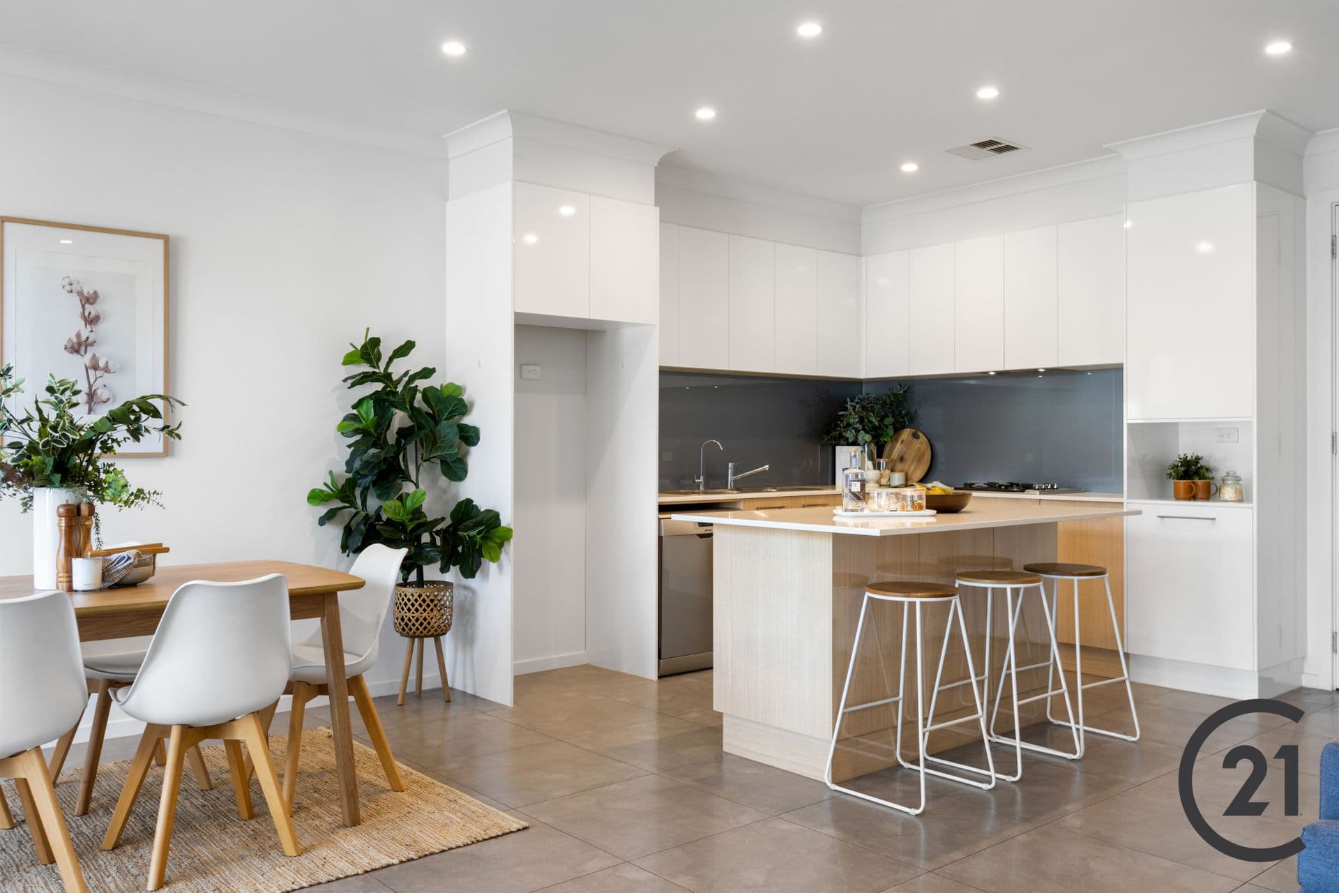 3/7 Buckle Street, Glenelg North, SA, 5045, Glenelg North - Image 1