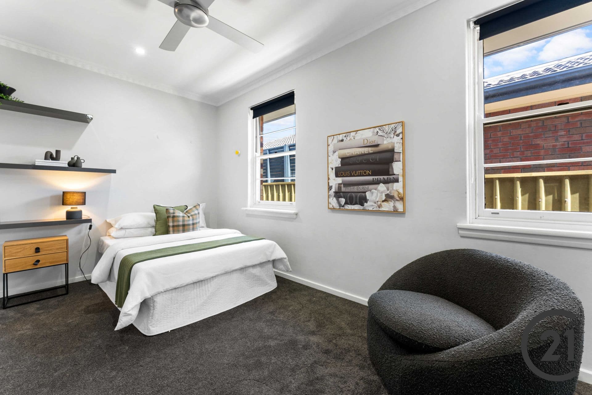 2/11 CEDAR Court, BURLEIGH HEADS QLD 4220, Largs North - Thumbnail 5