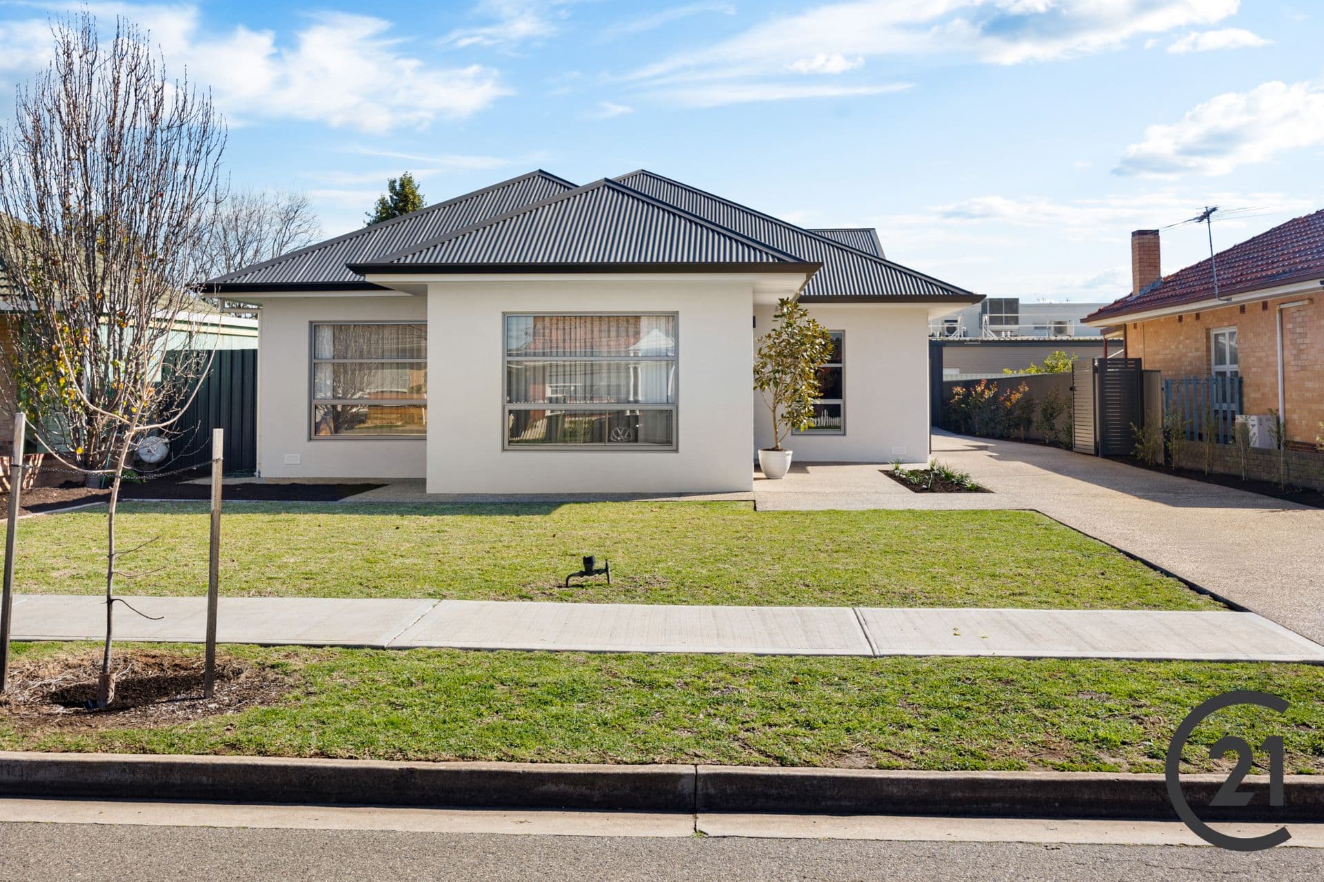 16 Amanda Avenue, Findon, SA, 5023, Findon - Thumbnail 2