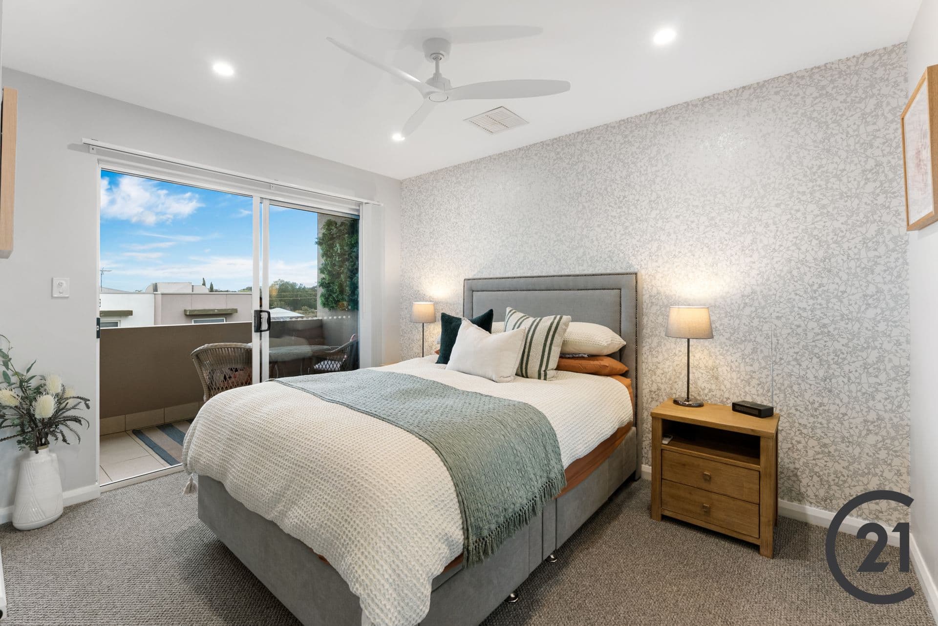 4/125 Military Road, Henley Beach South, SA, 5022, Henley Beach South - Thumbnail 3