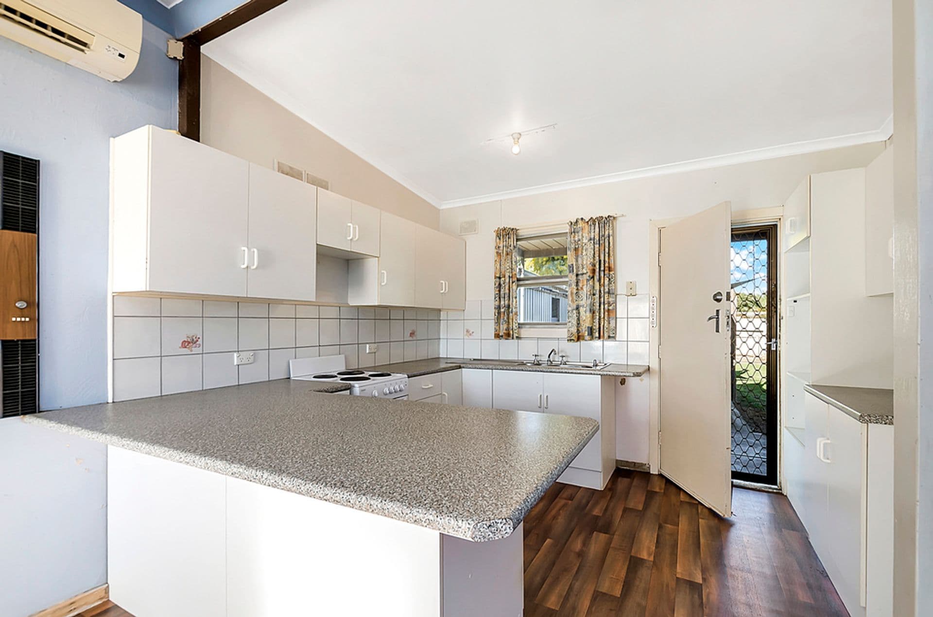 21 O'Brien Street, Davoren Park, SA, 5113, Davoren Park - Thumbnail 2