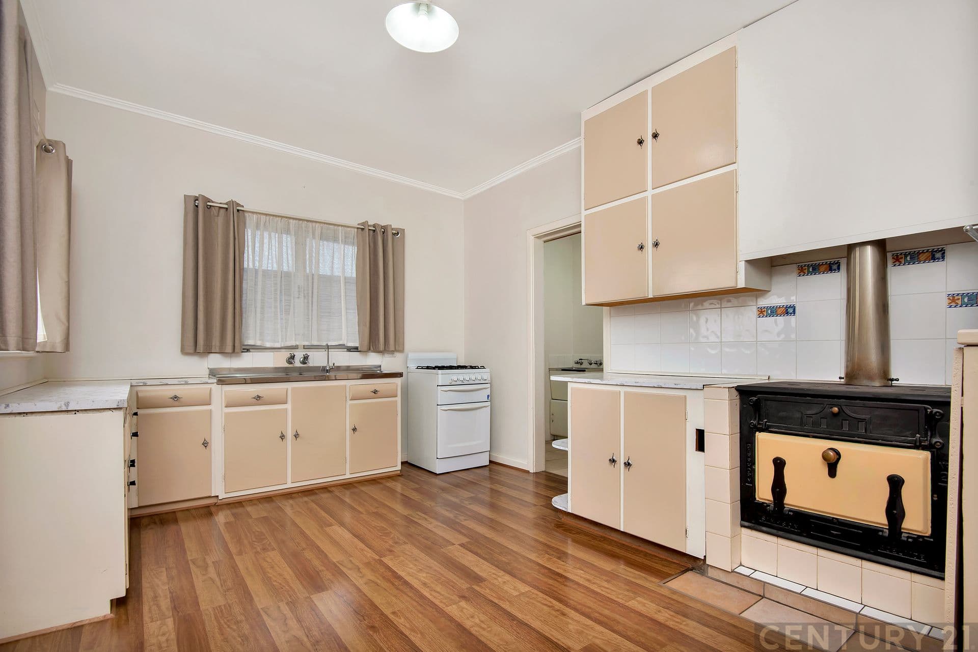 5 Alfred Street, Peterhead, SA, 5016, Peterhead - Thumbnail 2