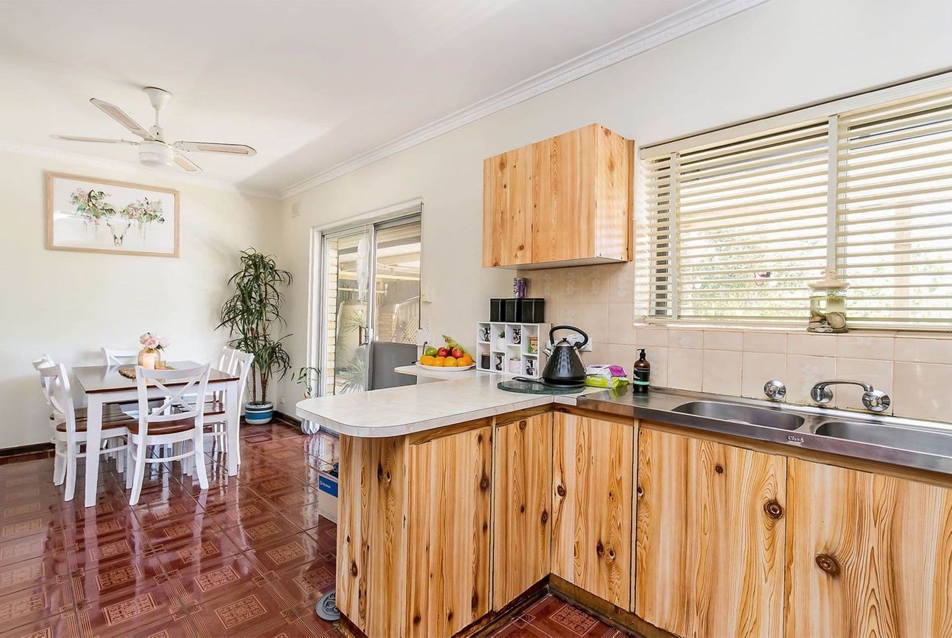 15 Marmora Terrace, North Haven, SA, 5018, North Haven - Thumbnail 2