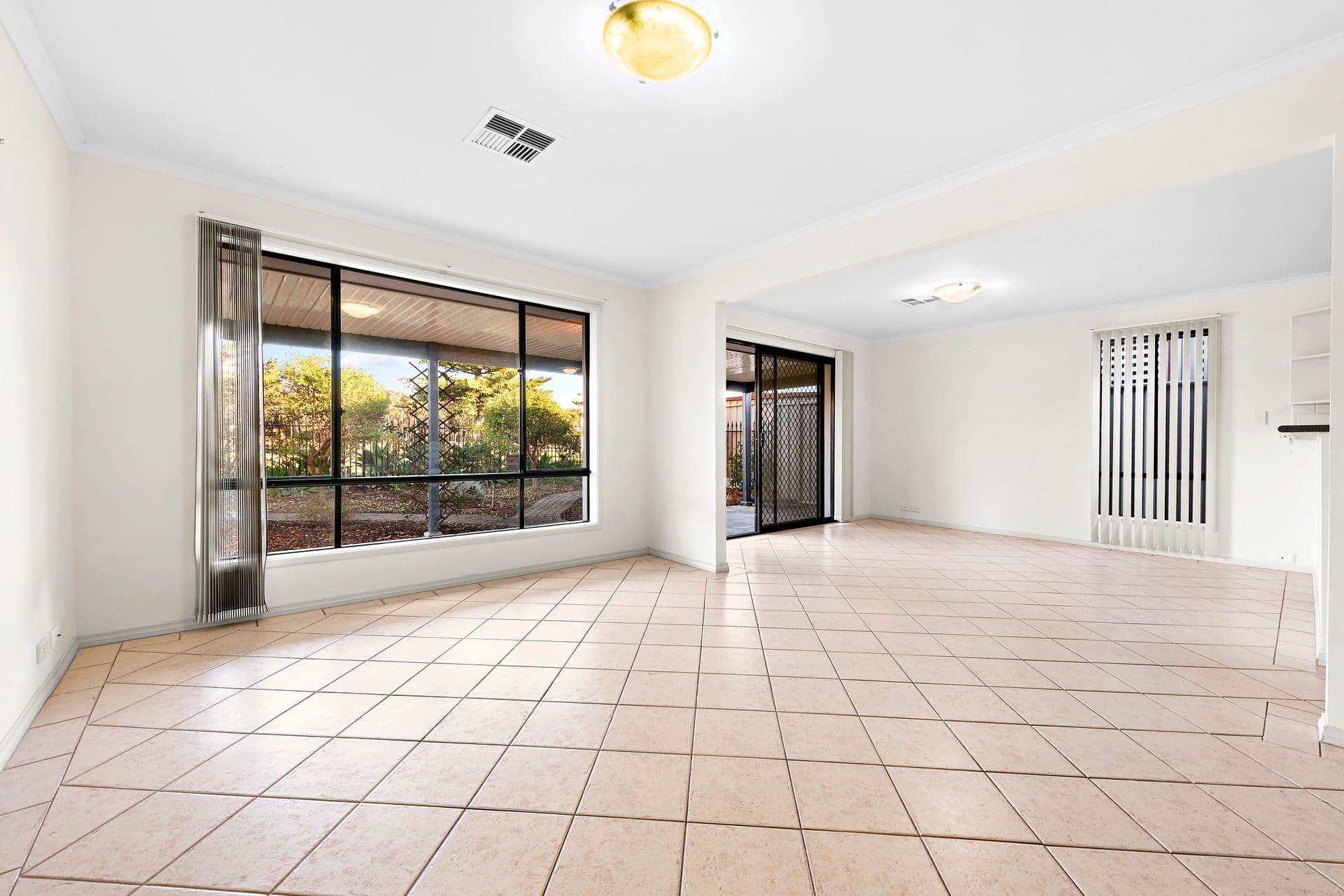 7 Formby Crescent, Port Adelaide, SA, 5015, Port Adelaide - Thumbnail 3