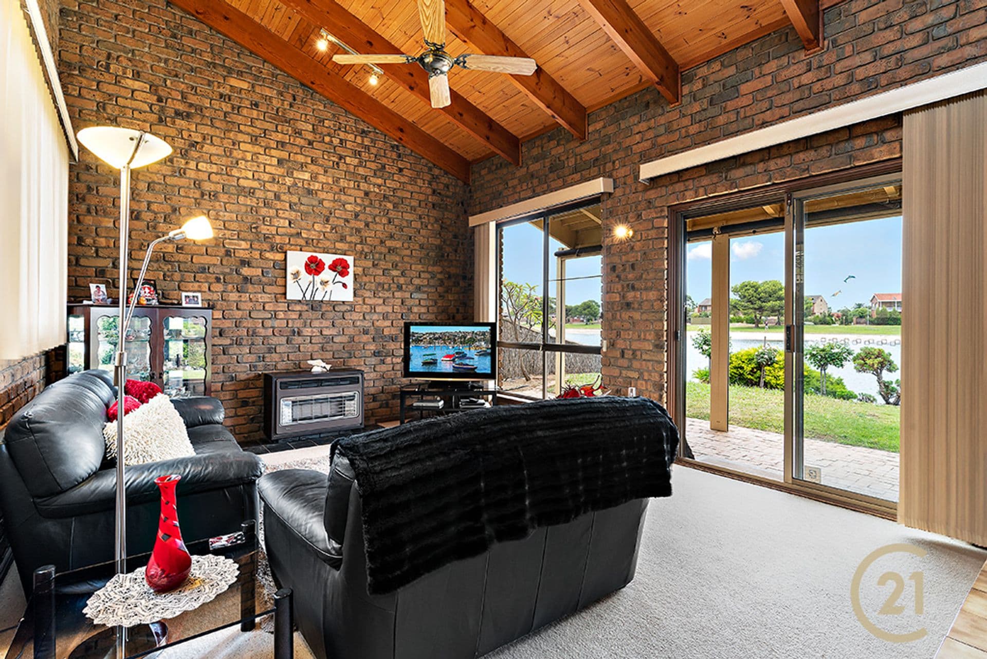 63 Lochside Drive, West Lakes, SA, 5021, West Lakes - Thumbnail 5