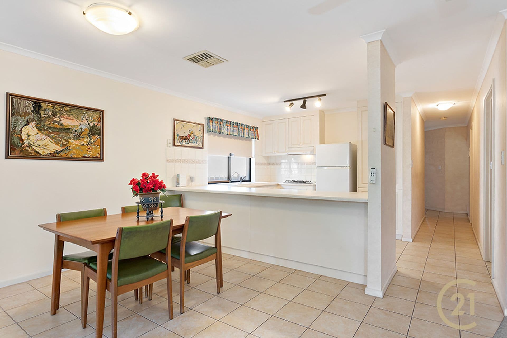 8 Formby Crescent, Port Adelaide, SA, 5015, Port Adelaide - Thumbnail 3