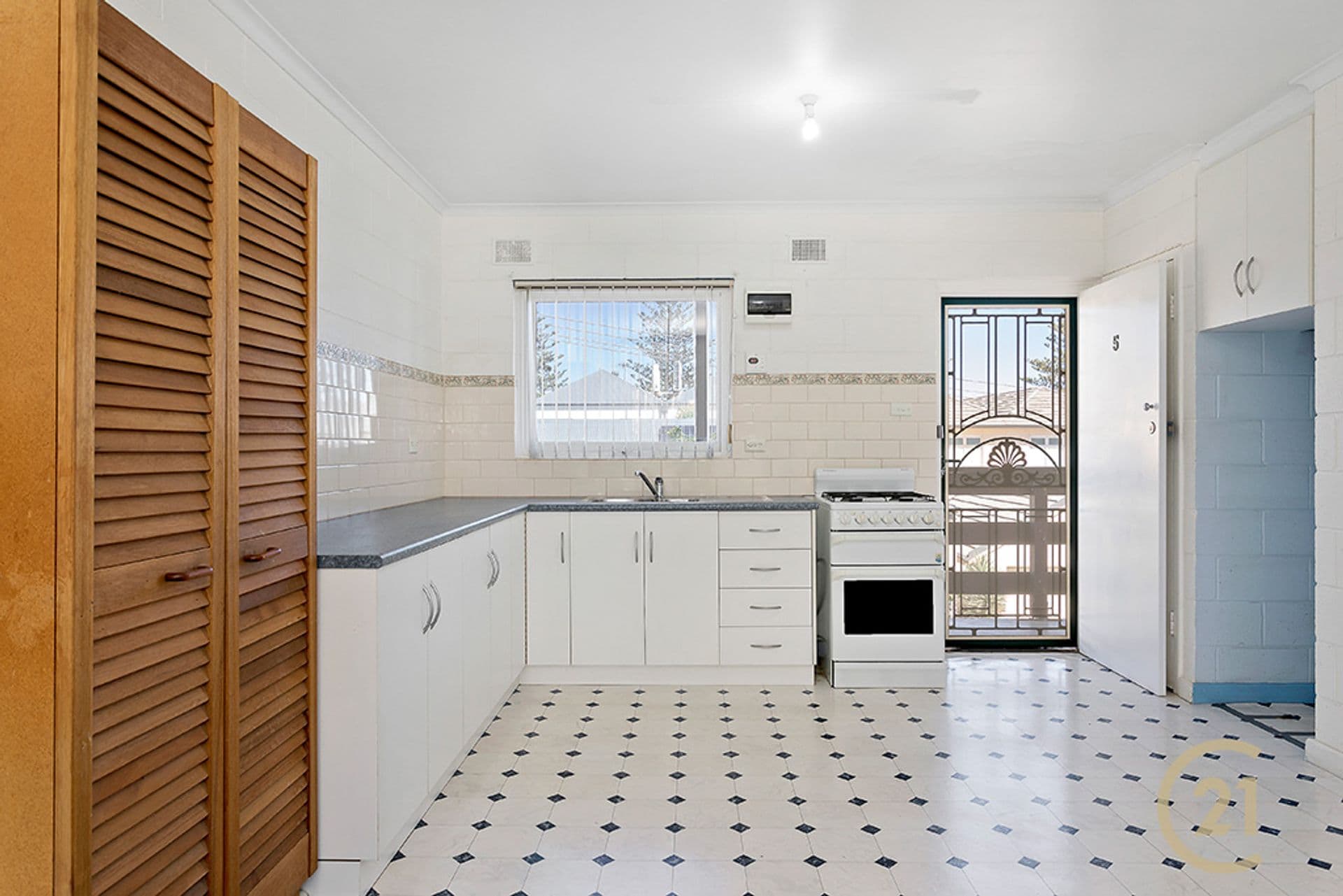 5/10 Albert Street, Semaphore, SA, 5019, Semaphore - Thumbnail 3