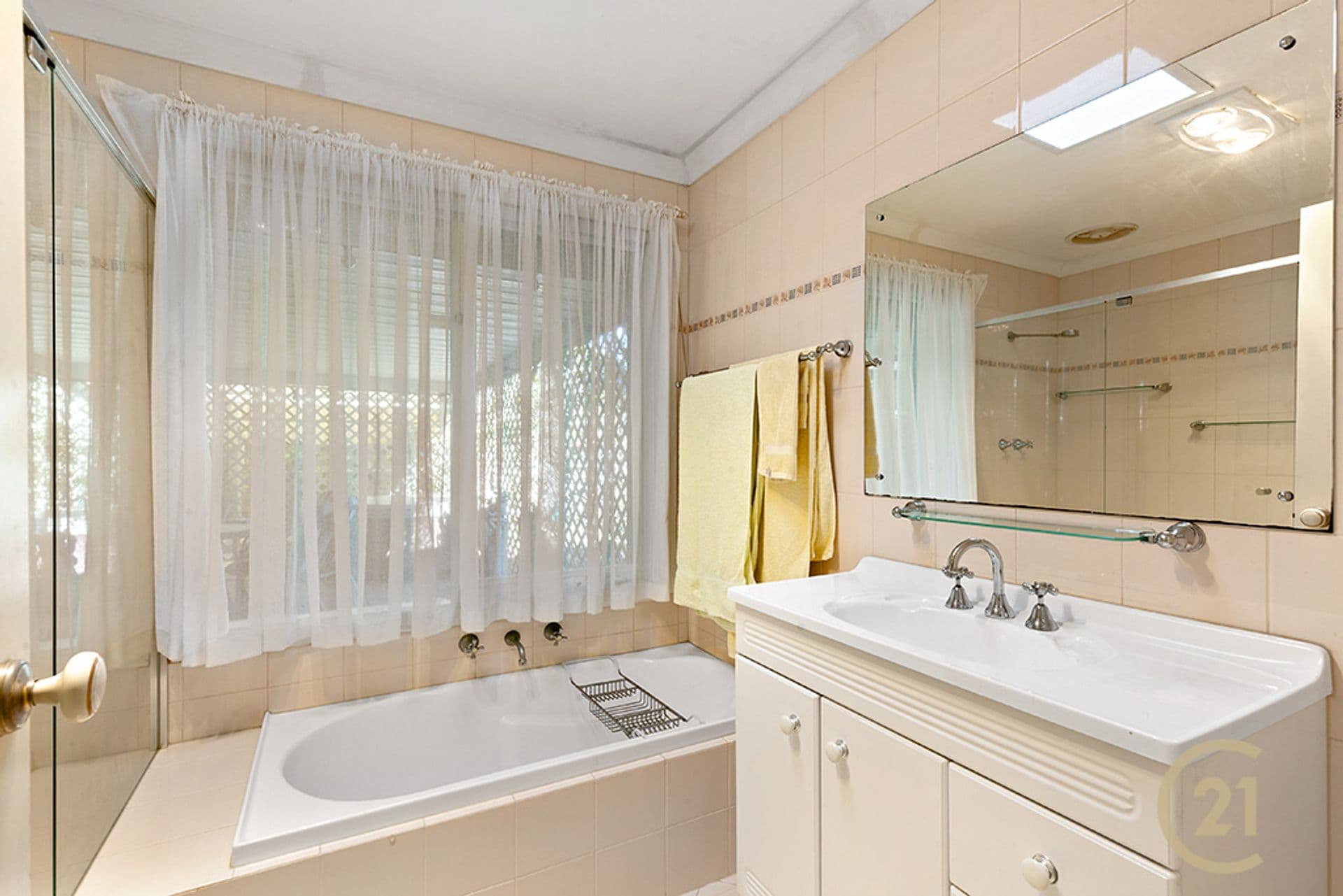 12 Klingberg Drive, North Haven, SA, 5018, North Haven - Thumbnail 5
