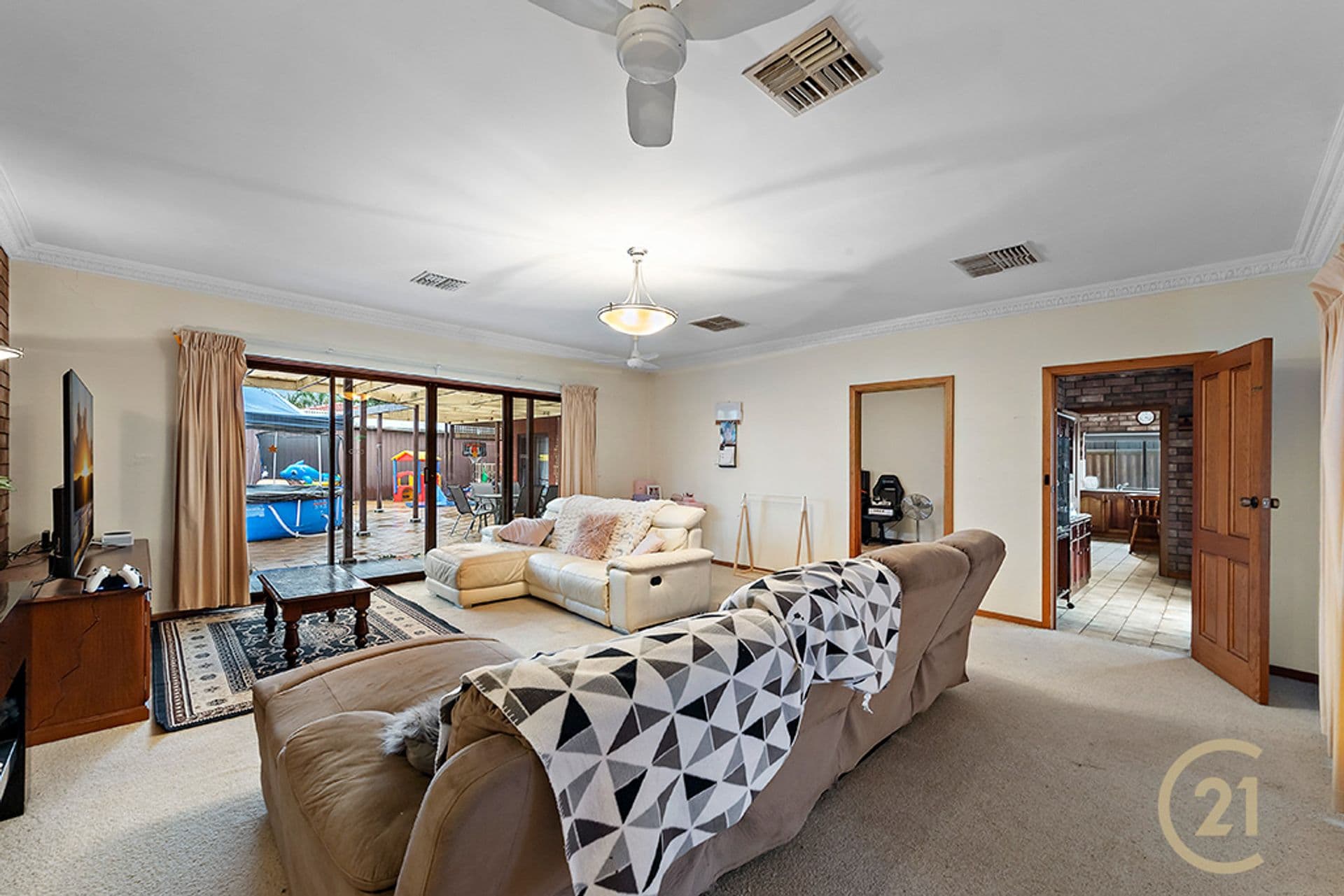 1 Carlson Court, North Haven, SA, 5018, North Haven - Thumbnail 5
