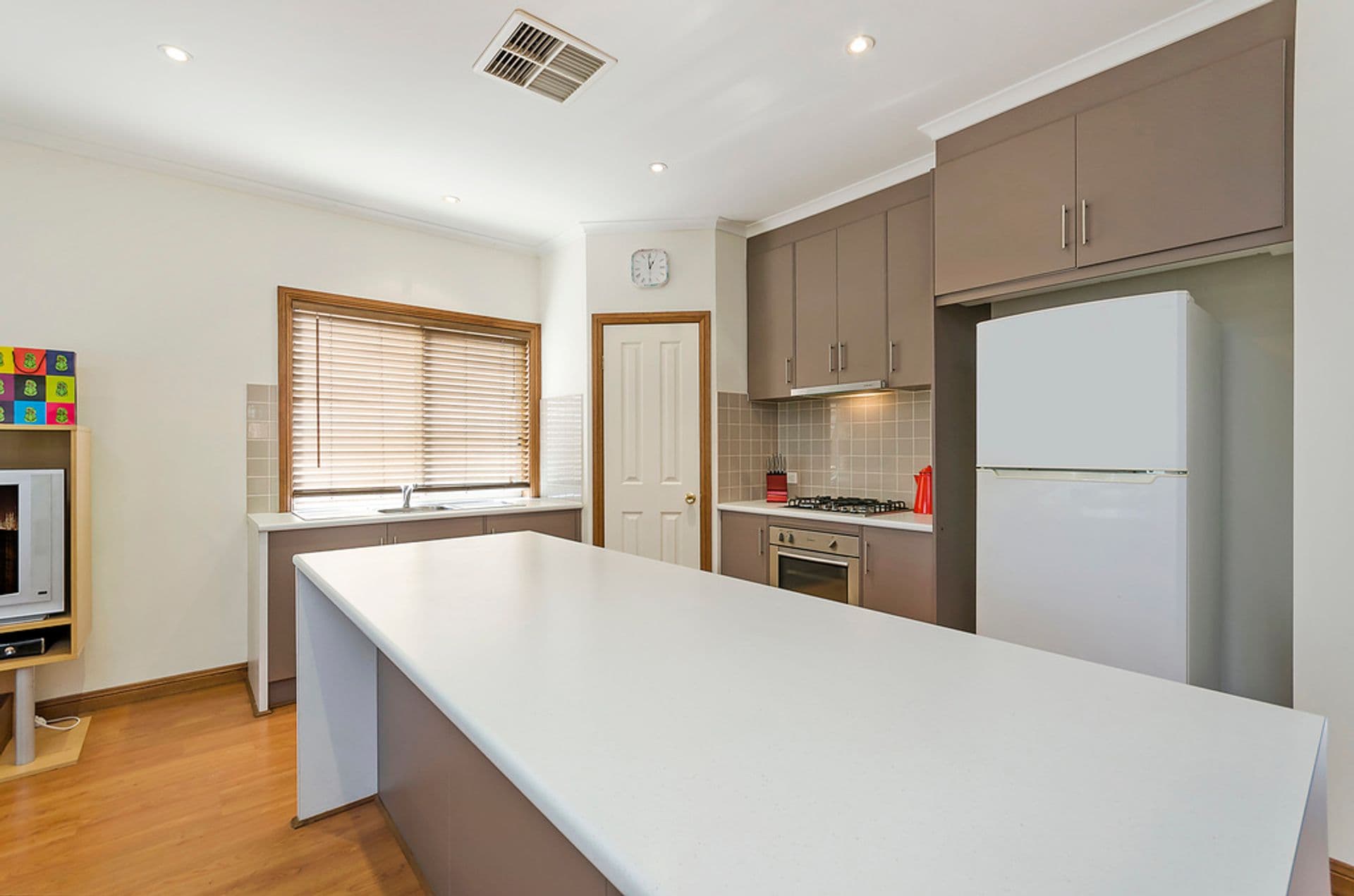 5 Eastbourne Terrace, Rosewater, SA, 5013, Rosewater - Thumbnail 2