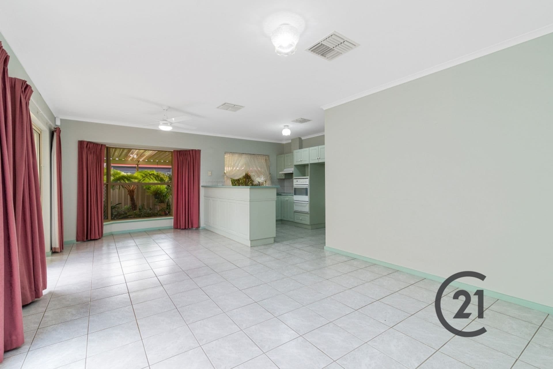 1/31 Wonoona Parade East, OATLEY NSW 2223, Largs Bay - Thumbnail 4